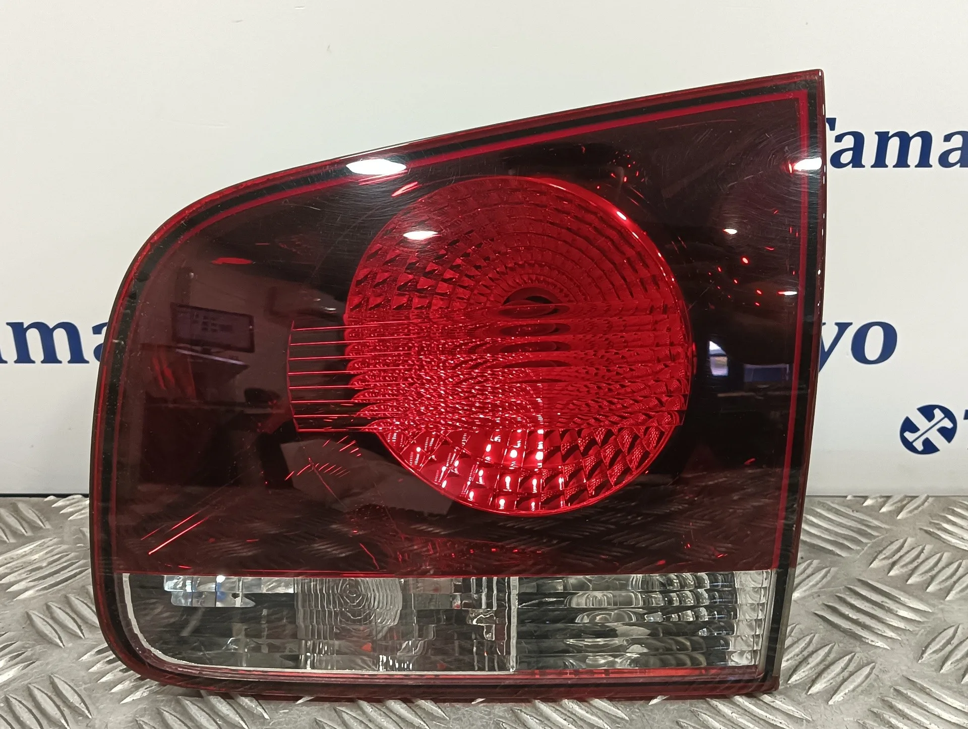 Piloto Trasero Derecho Interior para Volkswagen Touareg (7L6)