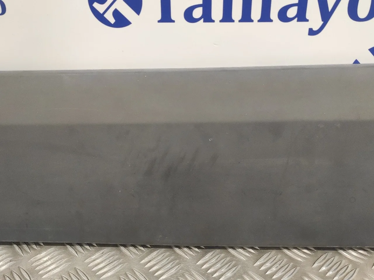 Faldon Lateral para Mercedes-Benz Sprinter Ii James Cook (906)