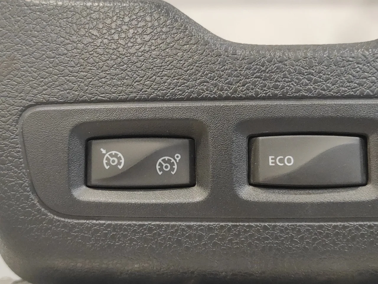 Moldura para Dacia Lodgy