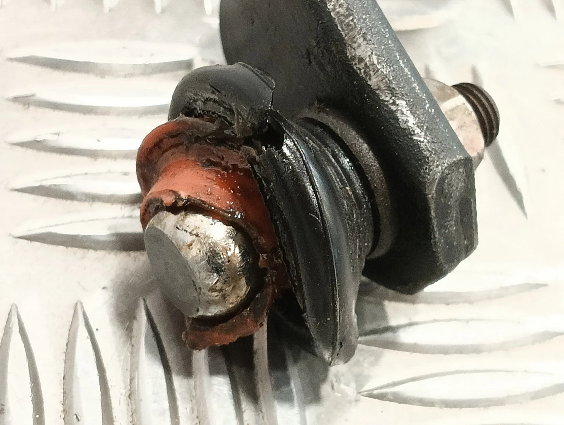 Barra Estabilizadora Delantera para Mazda 3 Berlina (Bp)
