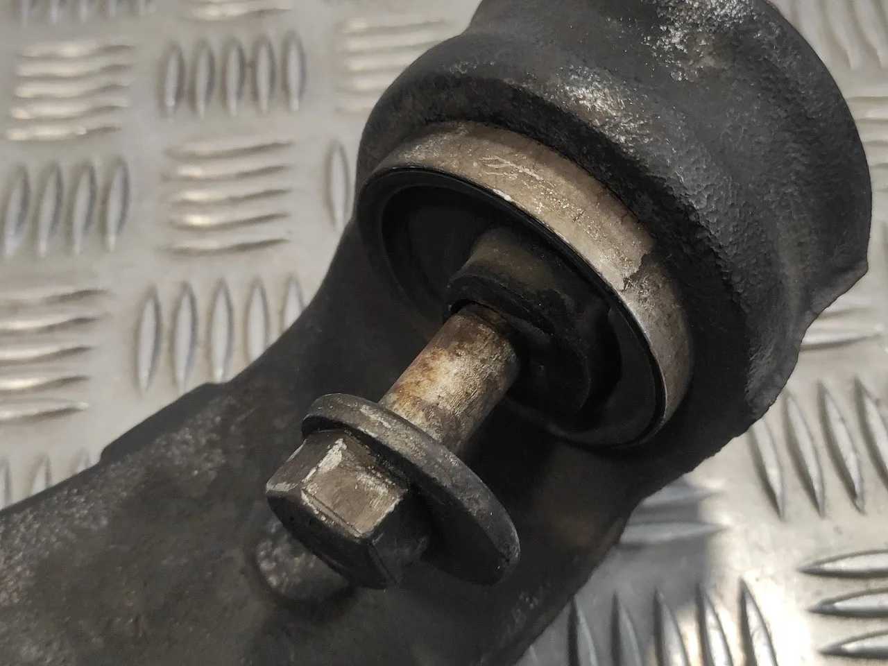 Brazo Suspension Inferior Delantero Derecho para Volkswagen Touareg (7L6)