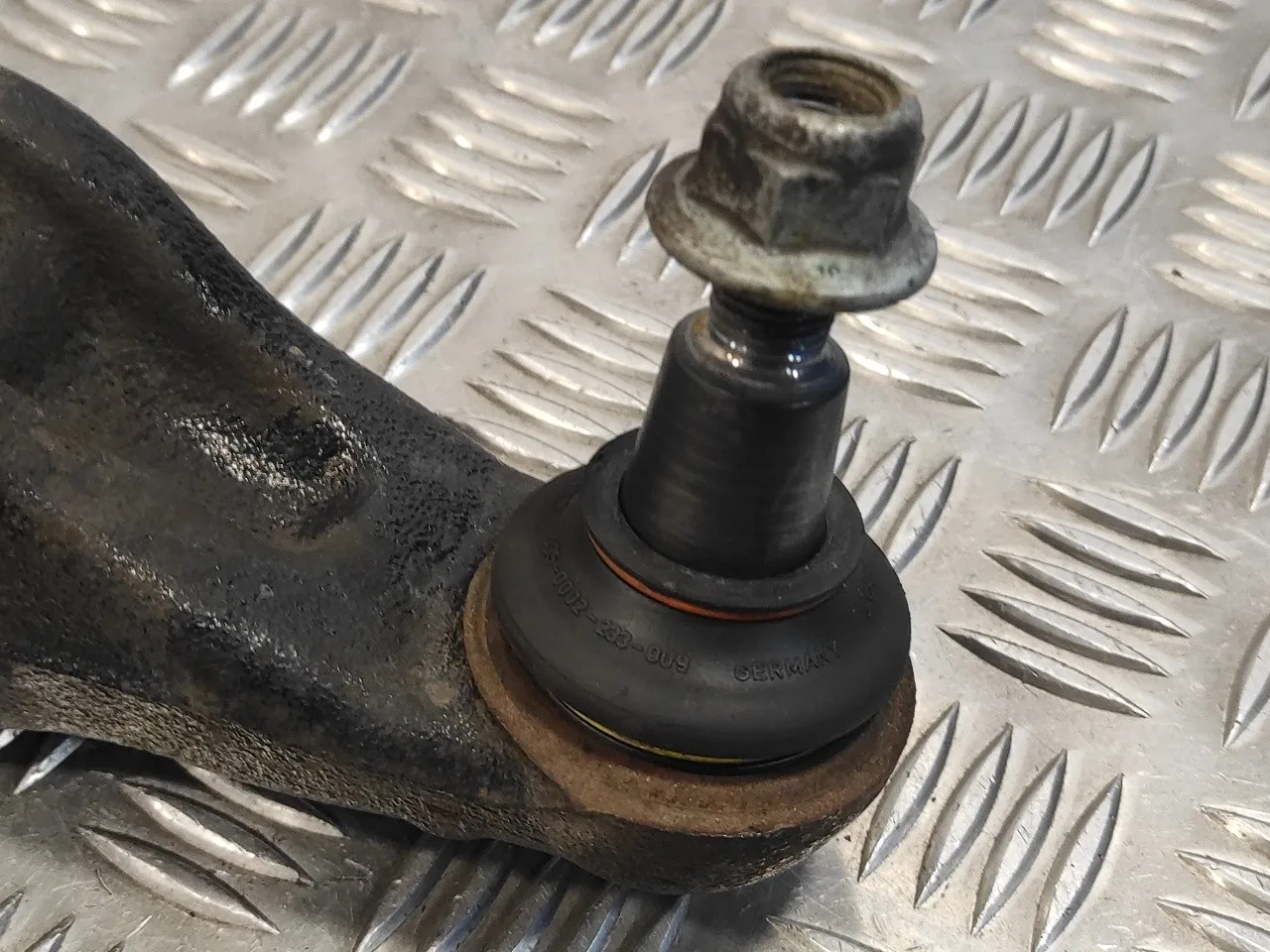 Brazo Suspension Inferior Delantero Izquierdo para Volkswagen Touareg (7L6)