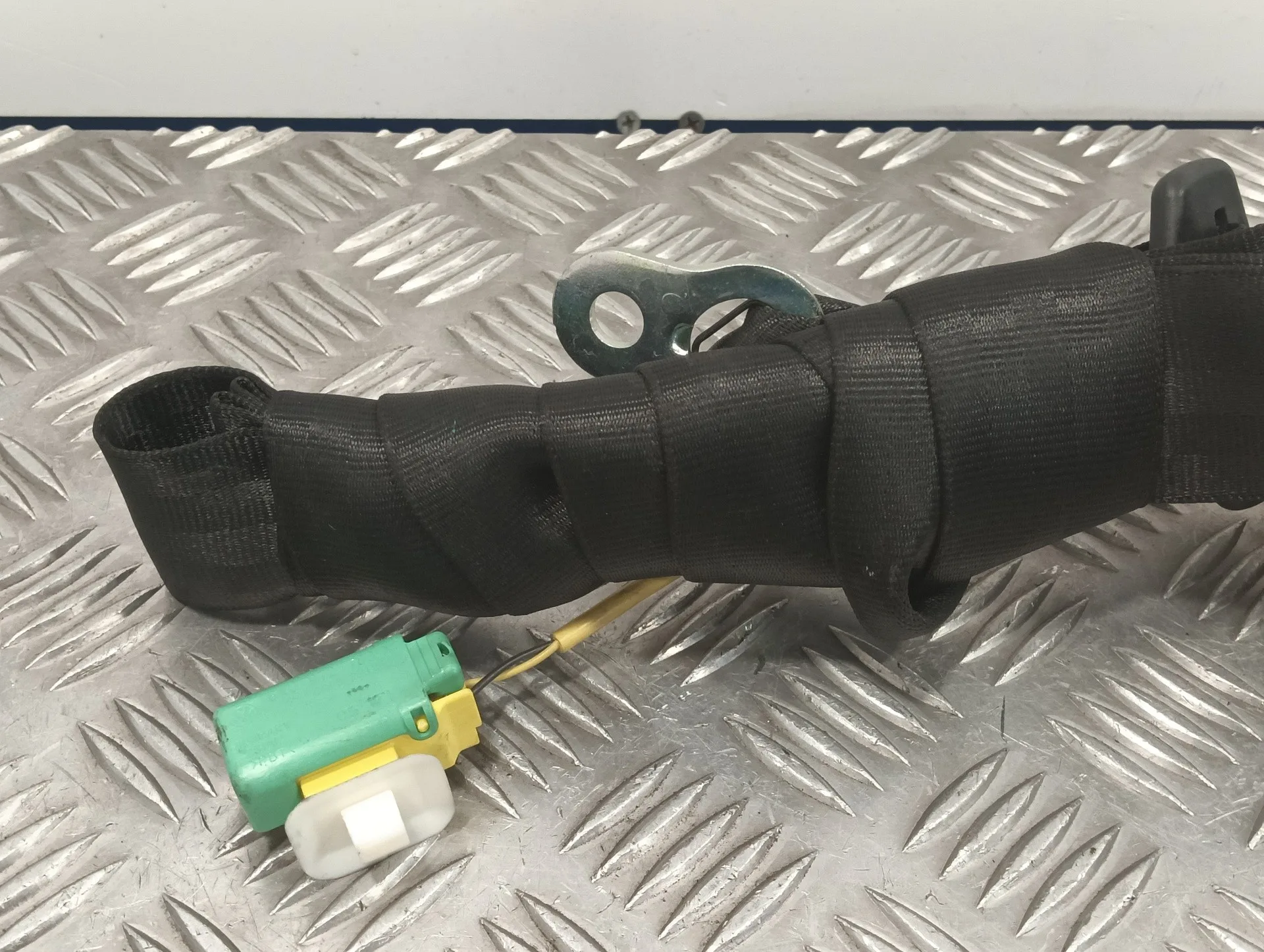 Cinturon Seguridad Trasero Derecho para Volkswagen Touareg (7L6)