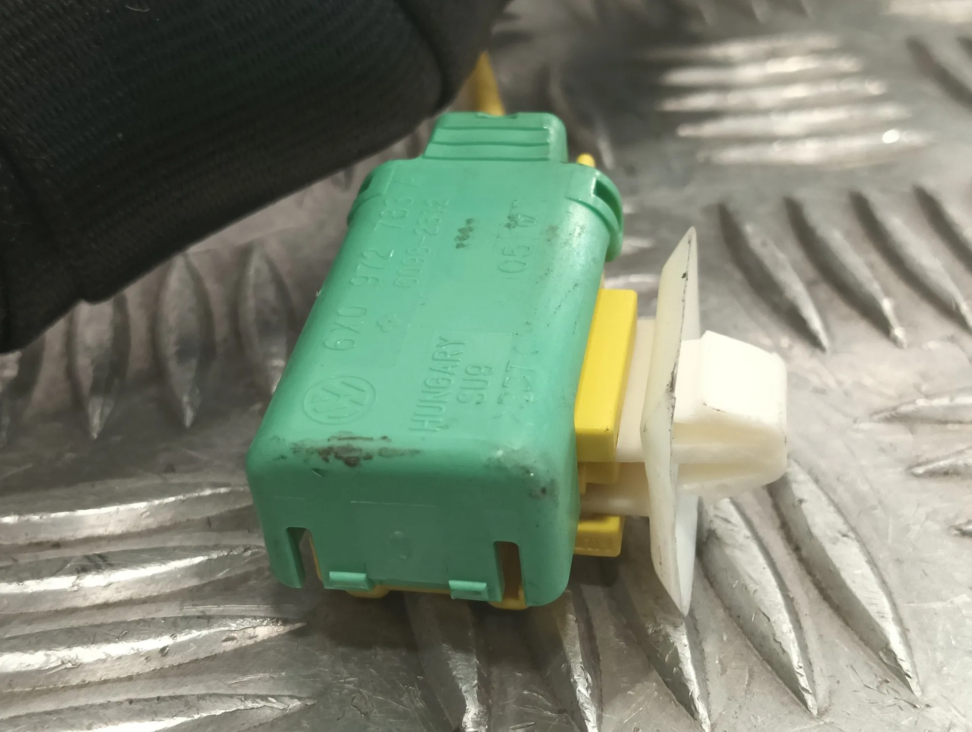 Cinturon Seguridad Trasero Derecho para Volkswagen Touareg (7L6)