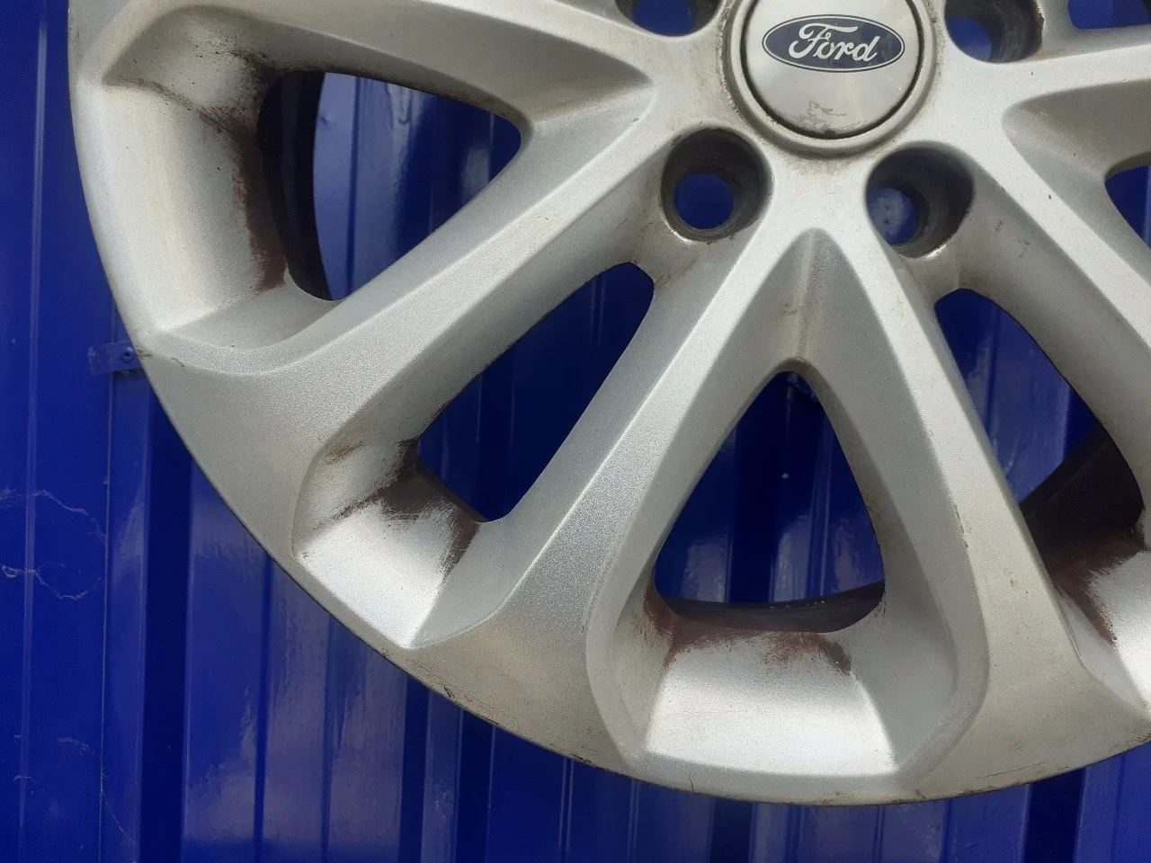 Llanta para Ford Focus Berlina (Cap)