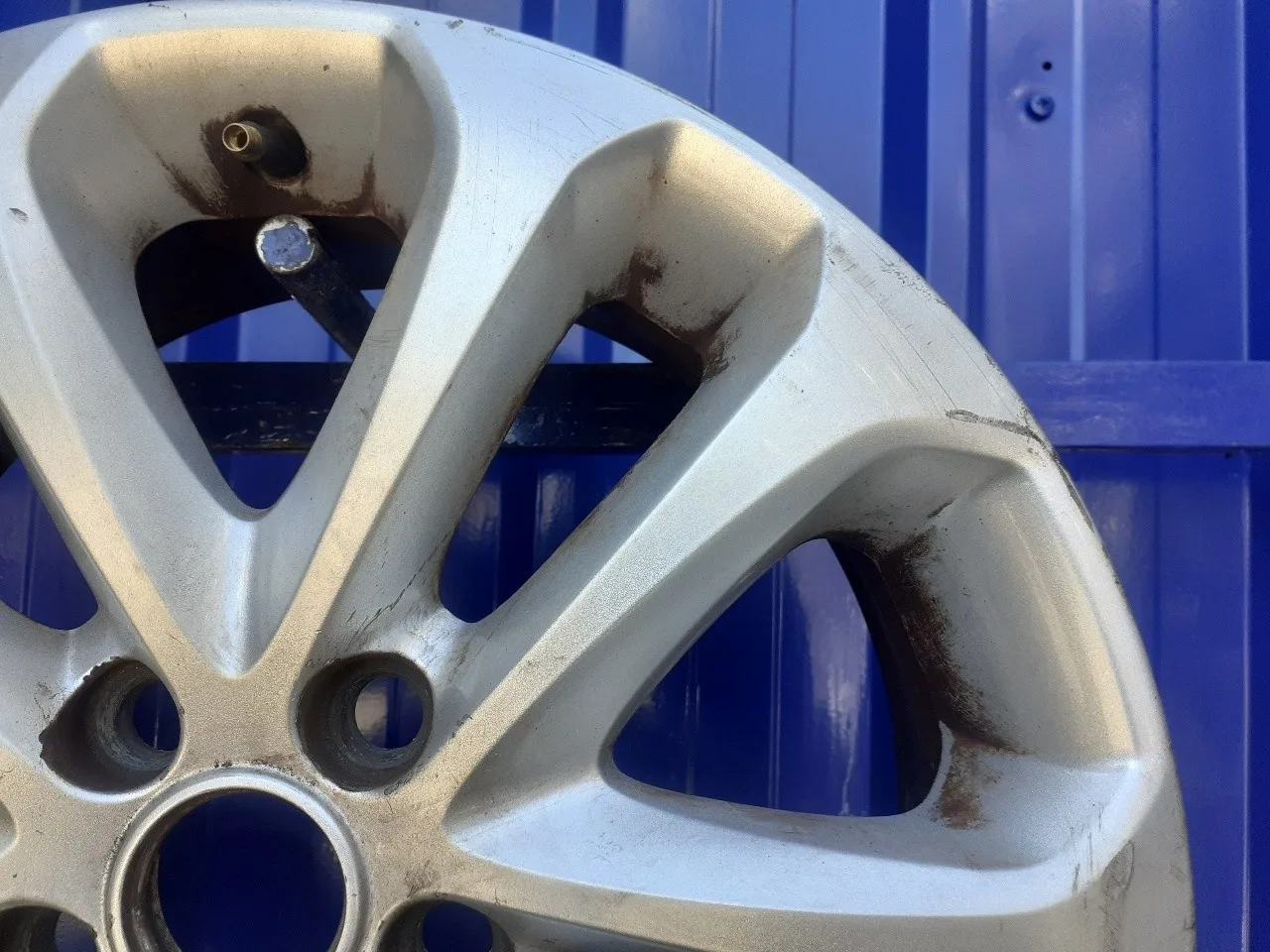 Llanta para Ford Focus Berlina (Cap)
