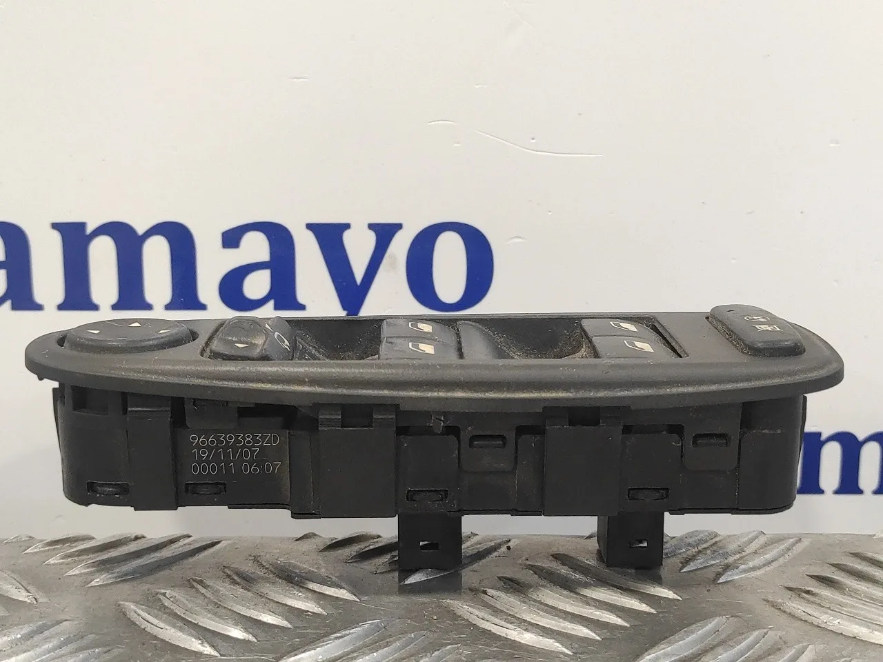 Mando Elevalunas Delantero Izquierdo para Citroën C4 Picasso
