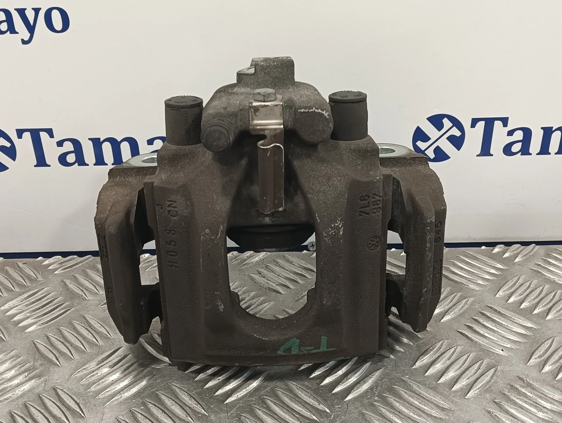 Pinza Freno Trasera Derecha para Volkswagen Touareg (7L6)