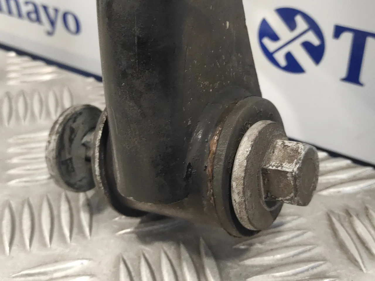 Brazo Suspension Inferior Trasero Derecho para Volkswagen Touareg (7L6)