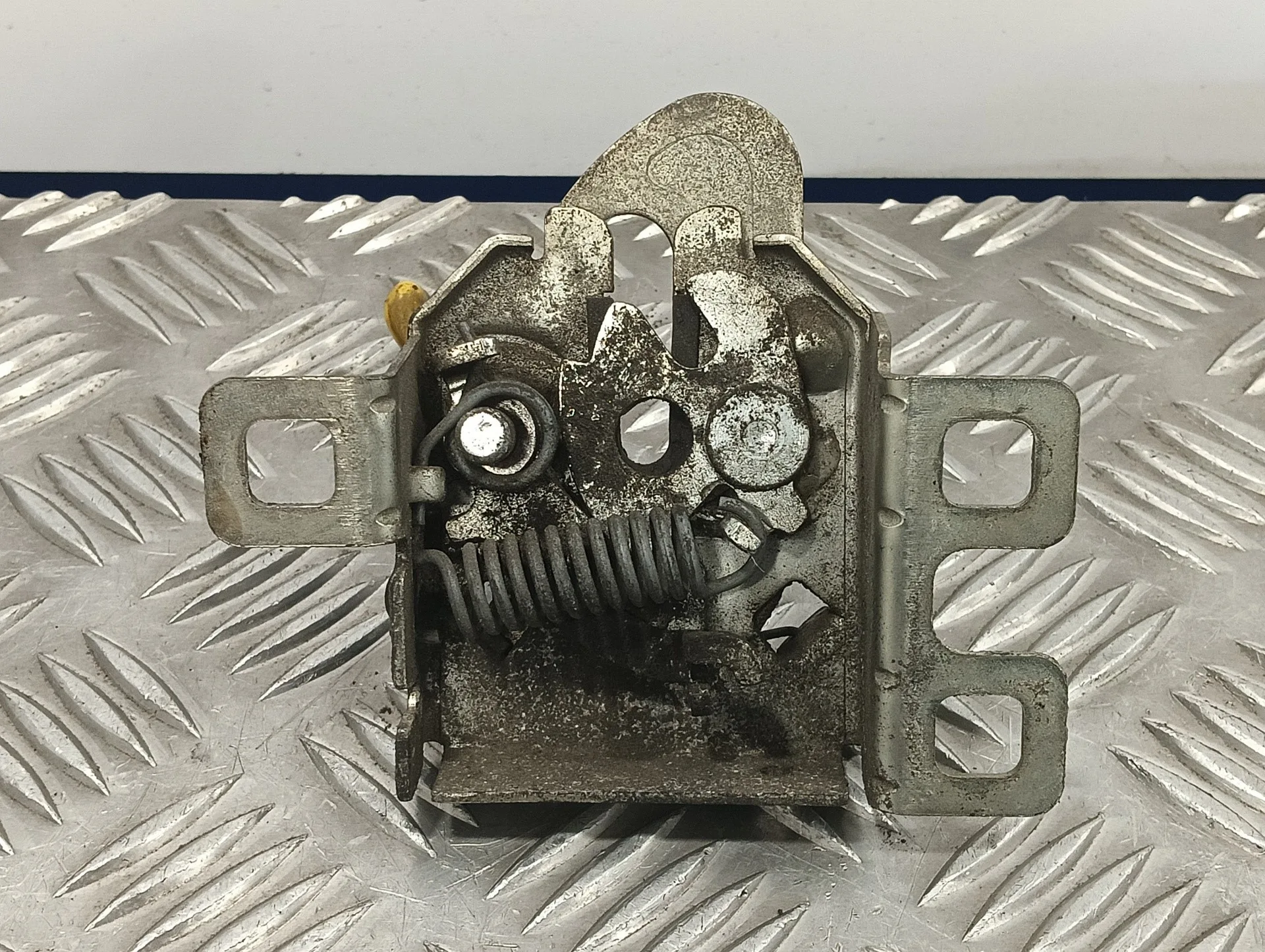 Cerradura Capot para Fiat Bravo (198)