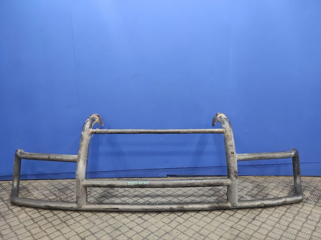 Defensa Delantera para Ford Maverick (Nl)