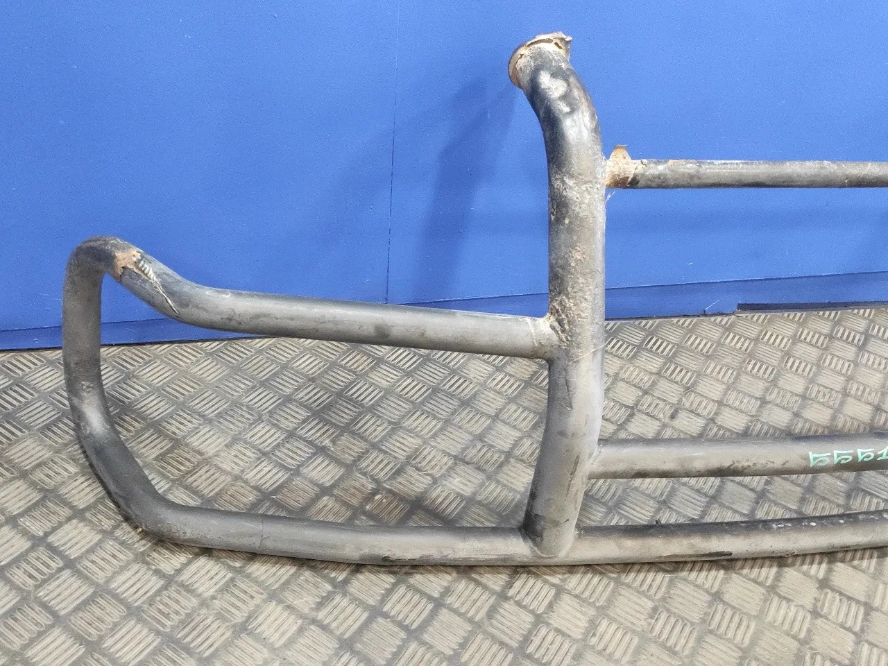 Defensa Delantera para Ford Maverick (Nl)