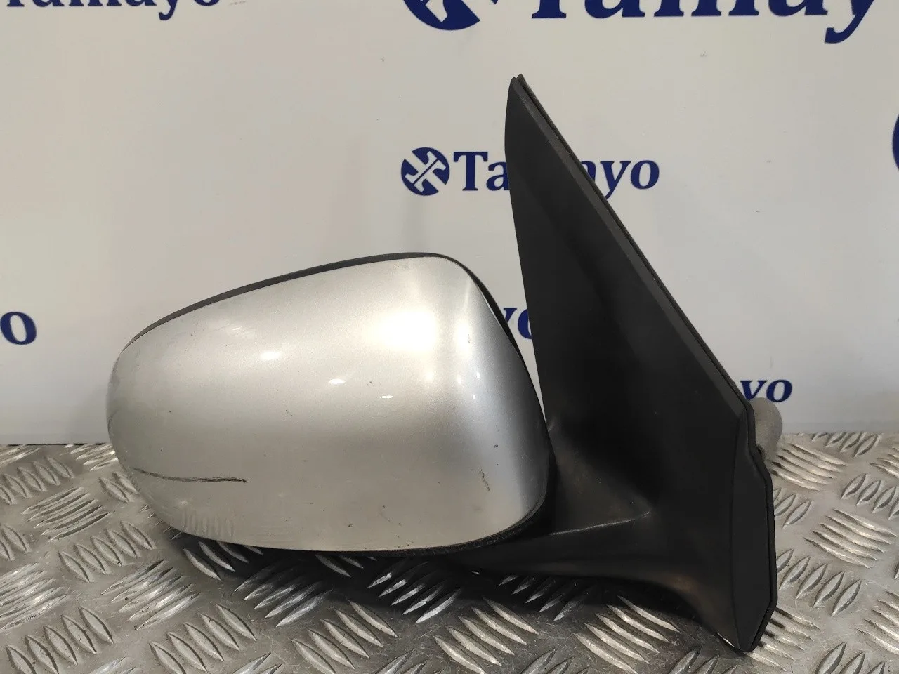 Retrovisor Derecho para Nissan Almera Tino (V10M)