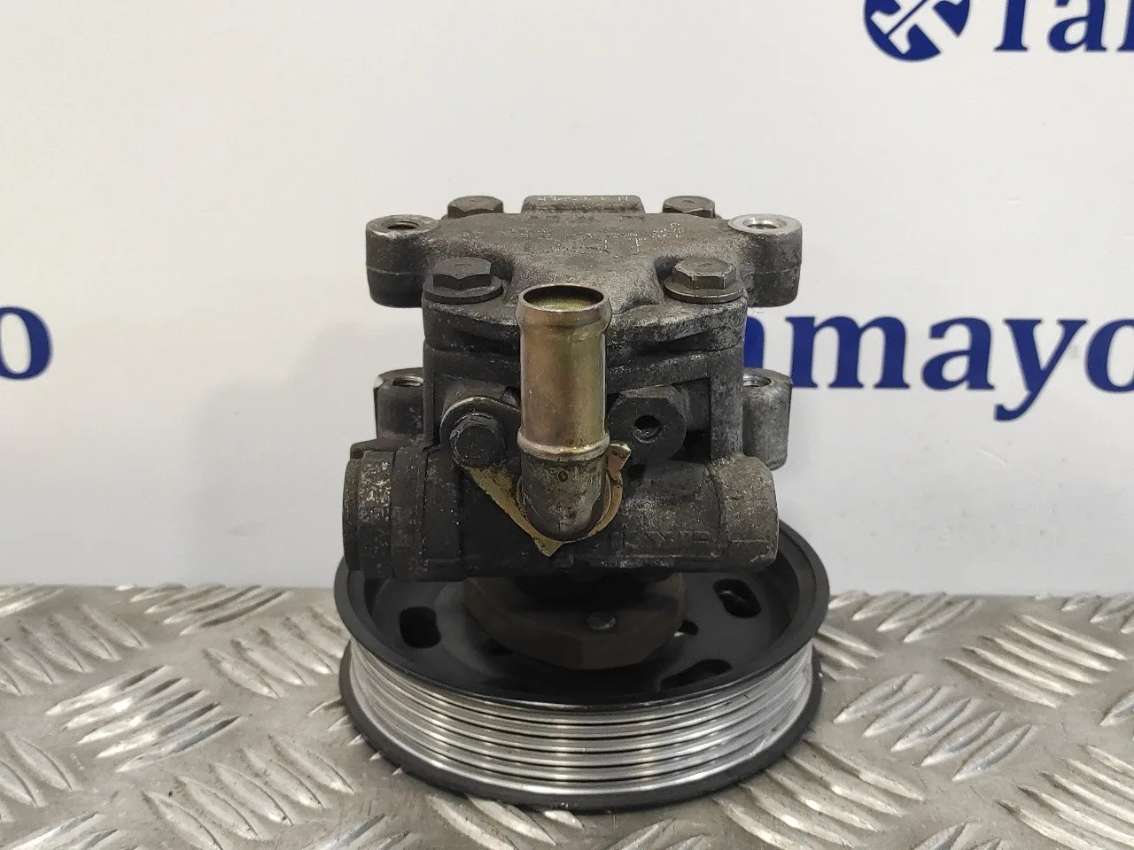 Bomba Direccion para Skoda Octavia Berlina (1U2)