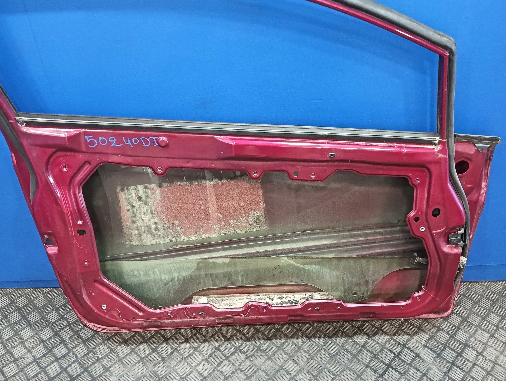 Puerta Delantera Izquierda para Ford Fiesta (Cb1)