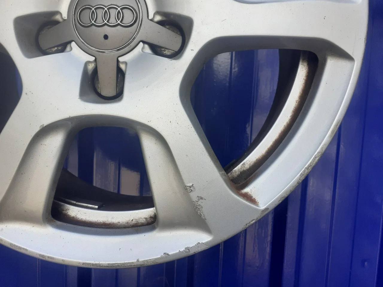 Llanta para Audi A4 Avant (8K5) (2008)