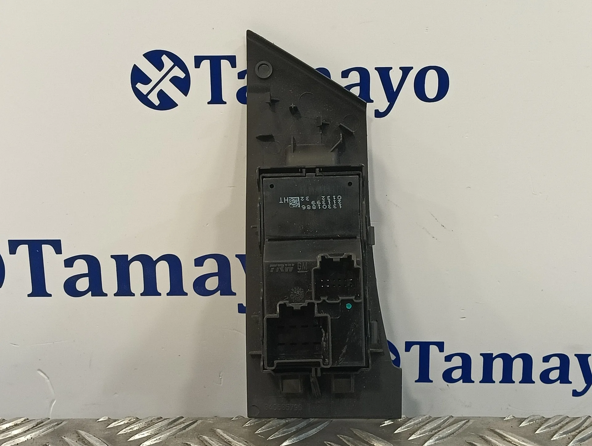 Mando Elevalunas Delantero Derecho para Opel Astra J Lim.