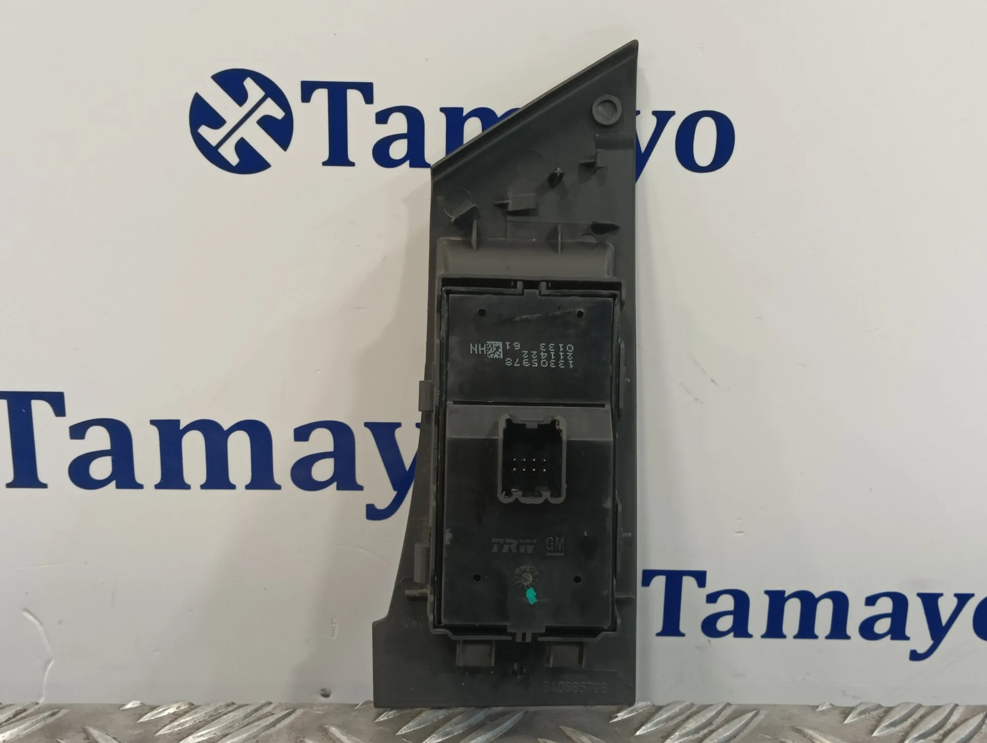 Mando Elevalunas Delantero Izquierdo para Opel Astra J Lim.
