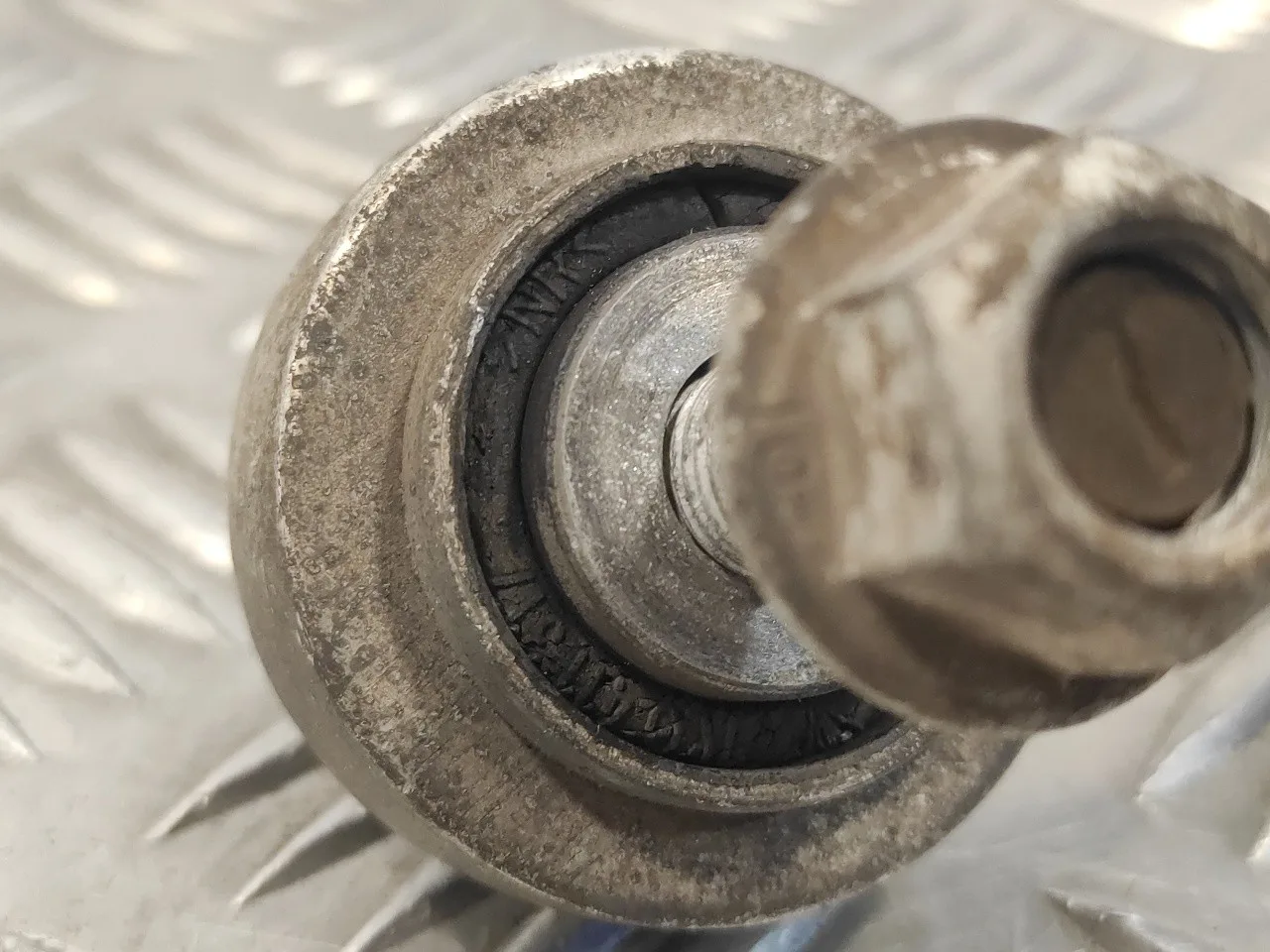Tirante Delantero Derecho para Volkswagen Touareg (7L6)