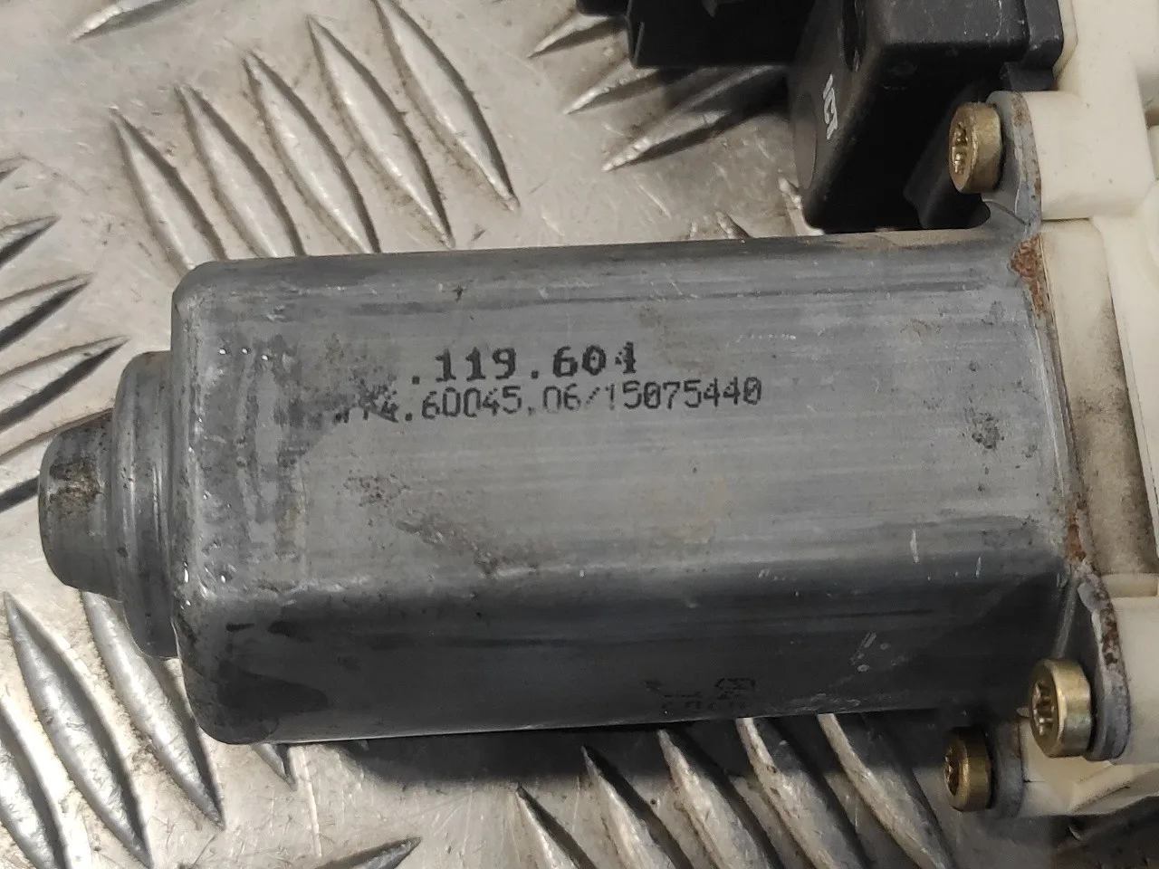 Elevalunas Delantero Derecho para Citroën C2