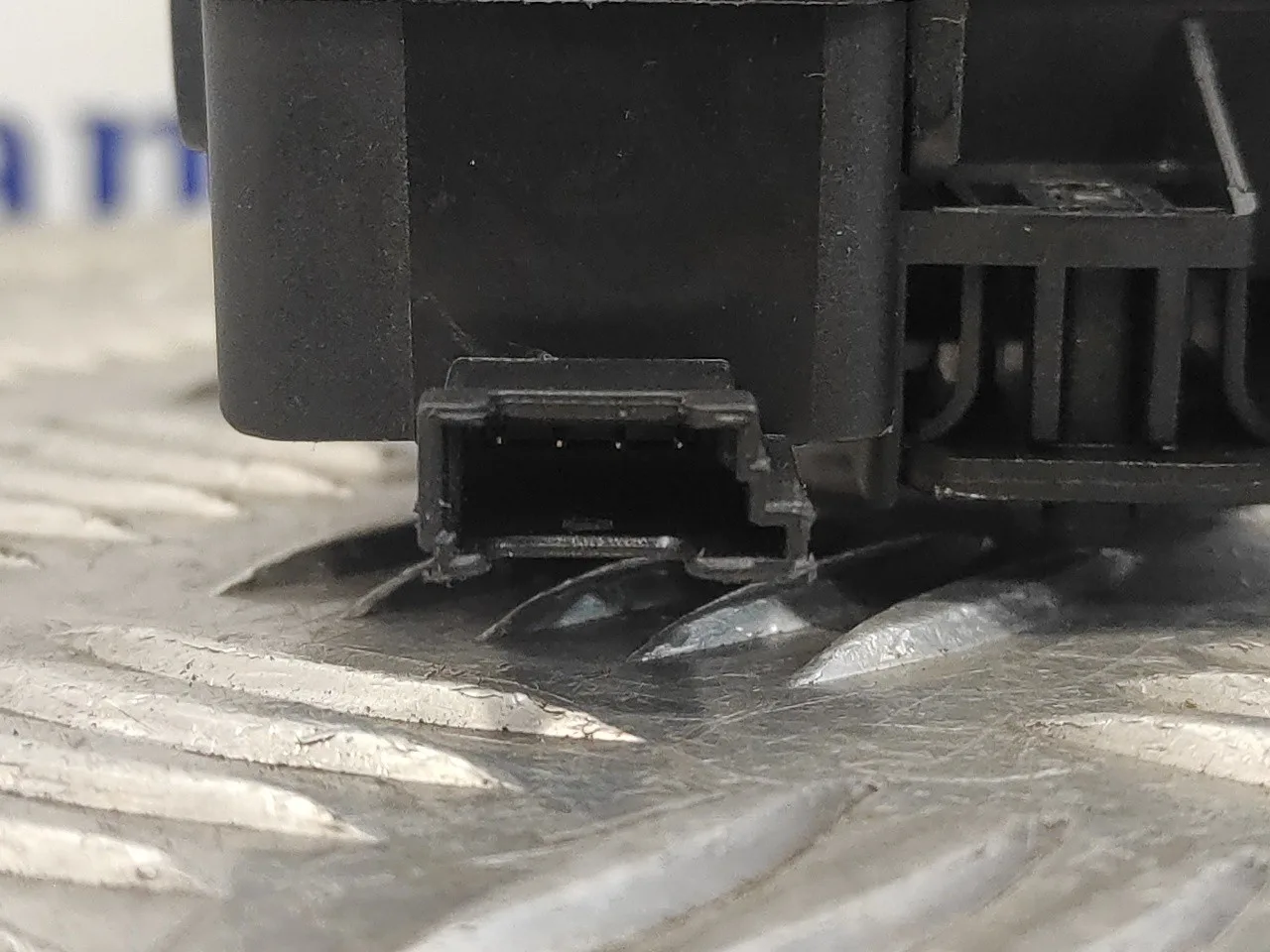 Cerradura Maletero / Porton para Bmw Serie 3 Berlina (E90)