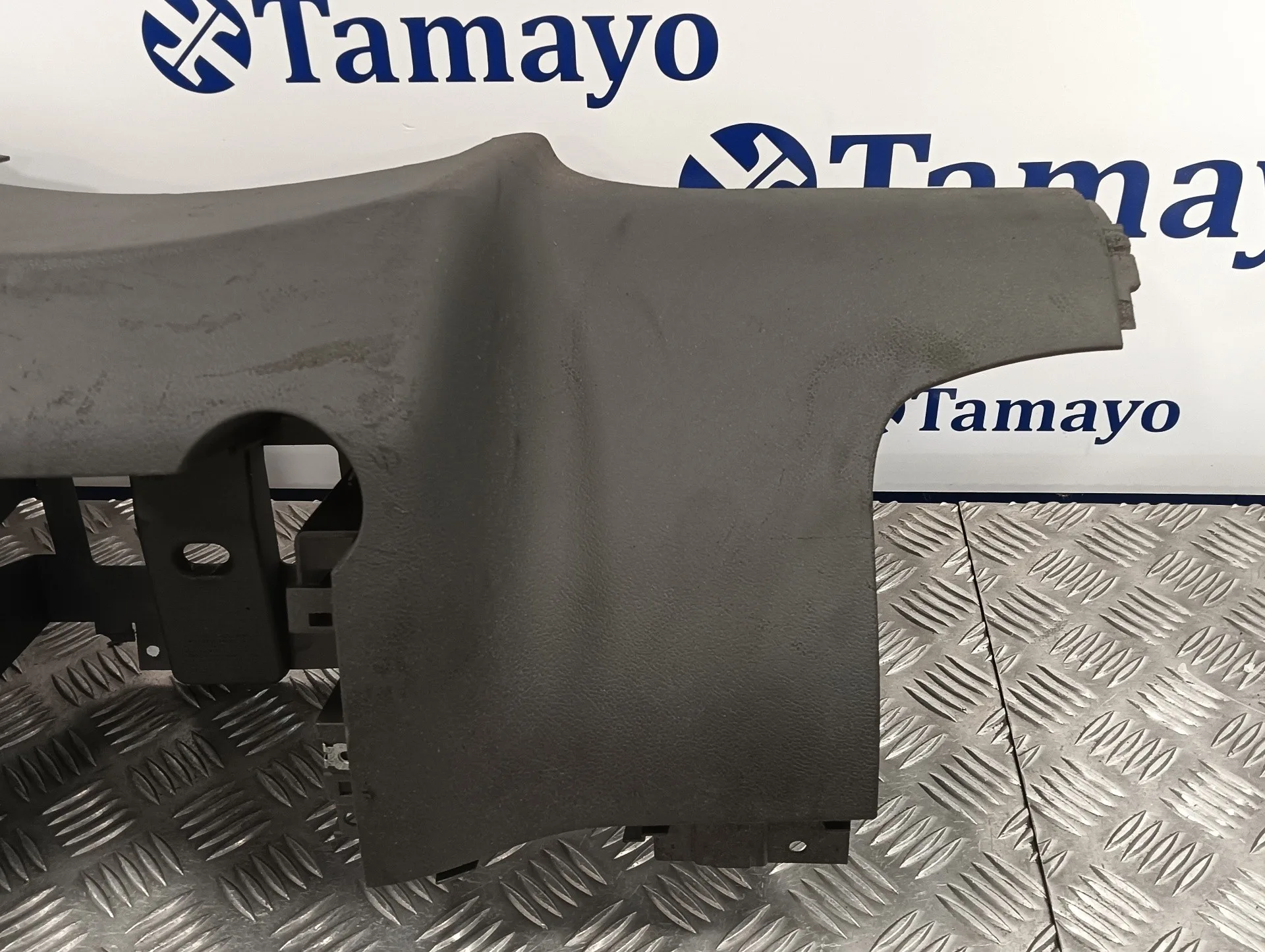 Guantera para Volkswagen Touareg (7L6)