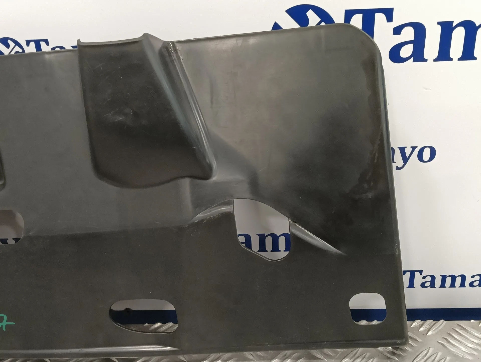 Moldura para Volkswagen Touareg (7L6)