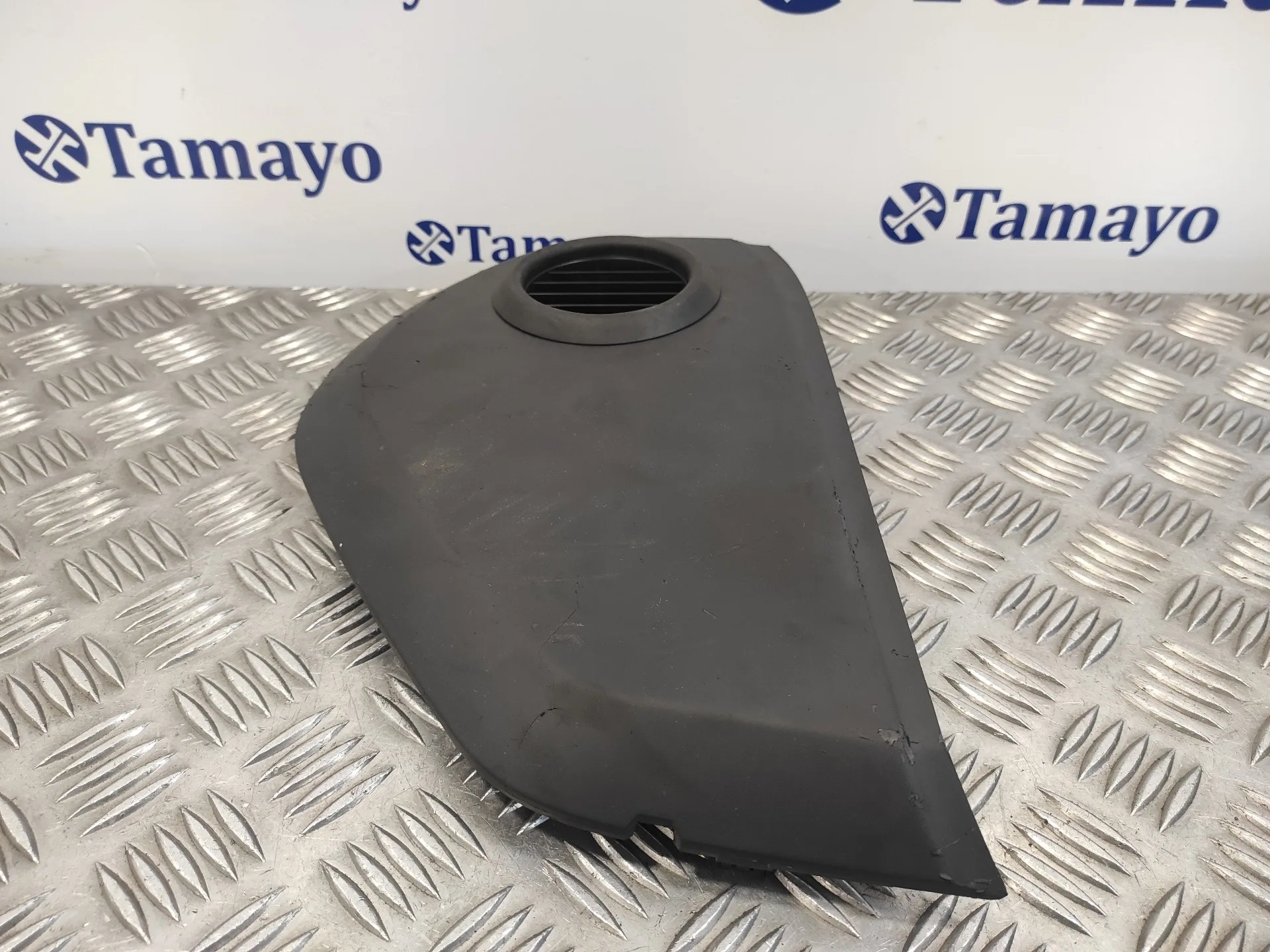 Moldura para Volkswagen Touareg (7L6)