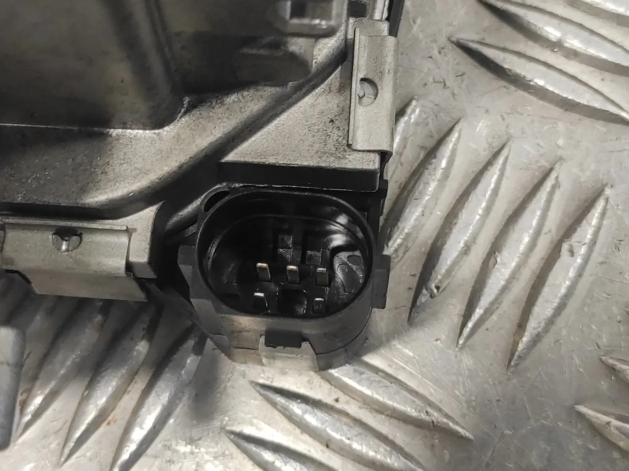 Caja Mariposa para Opel Combo D