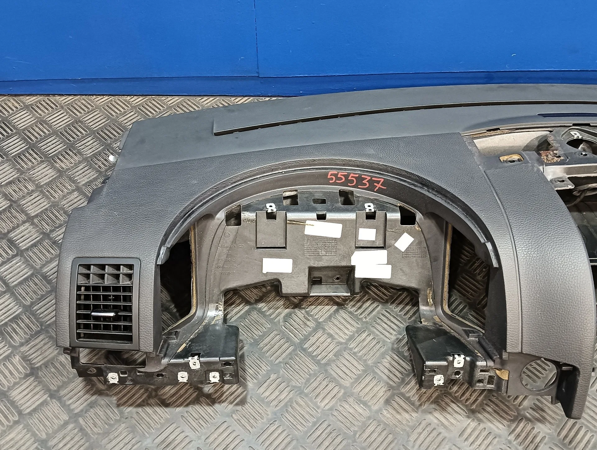 Salpicadero para Volkswagen Touareg (7L6)