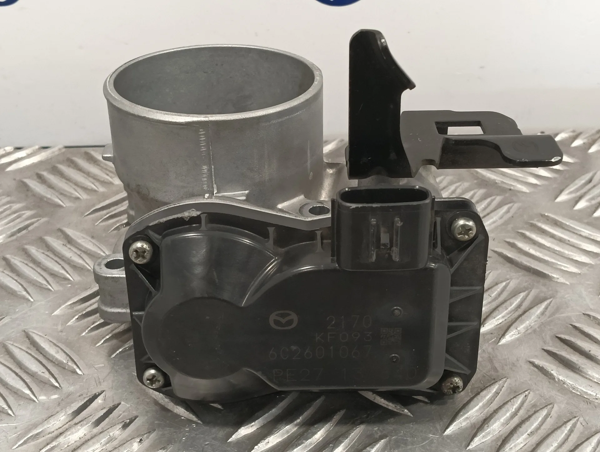 Caja Mariposa para Mazda 3 Berlina (Bp)