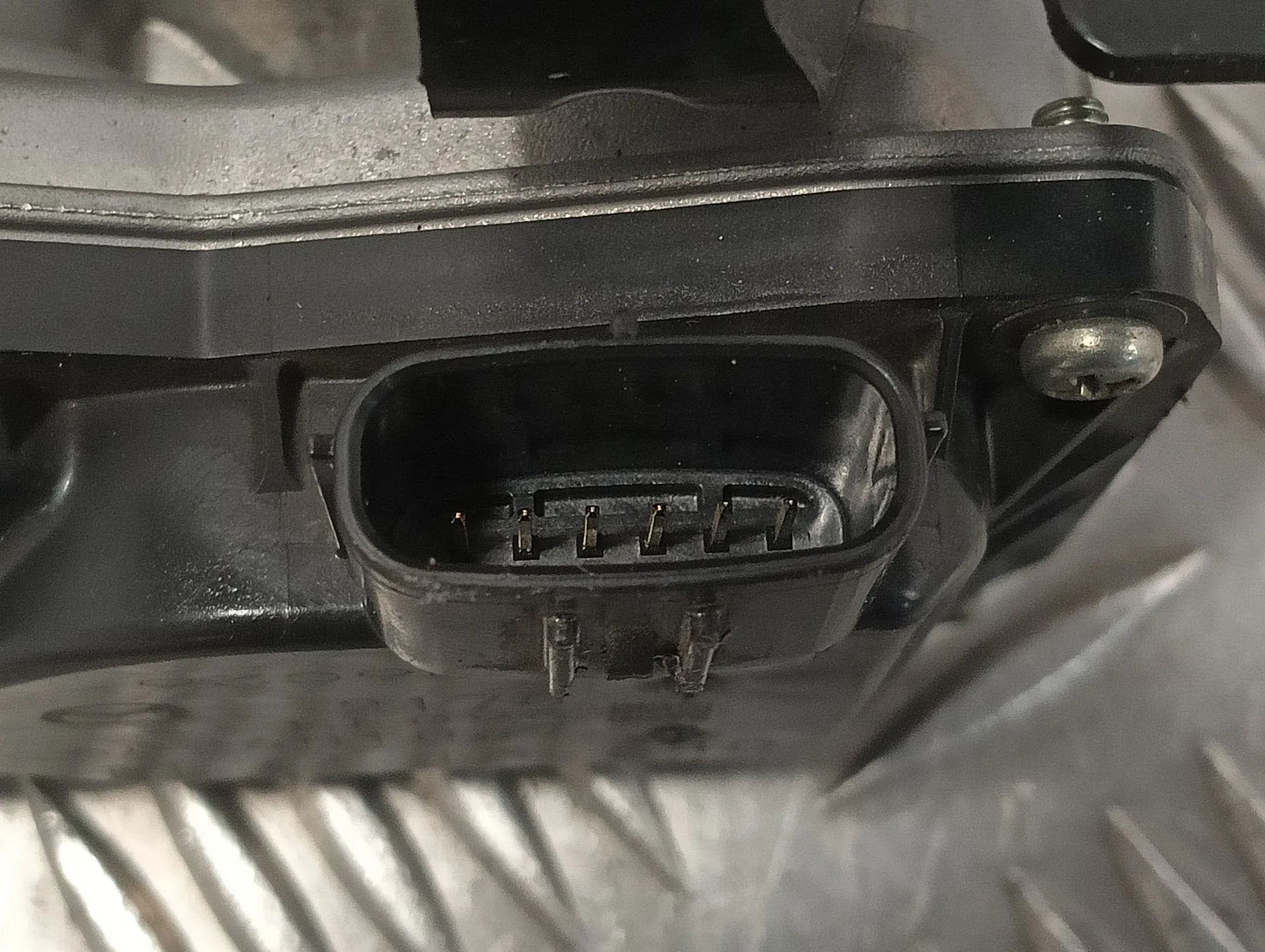 Caja Mariposa para Mazda 3 Berlina (Bp)
