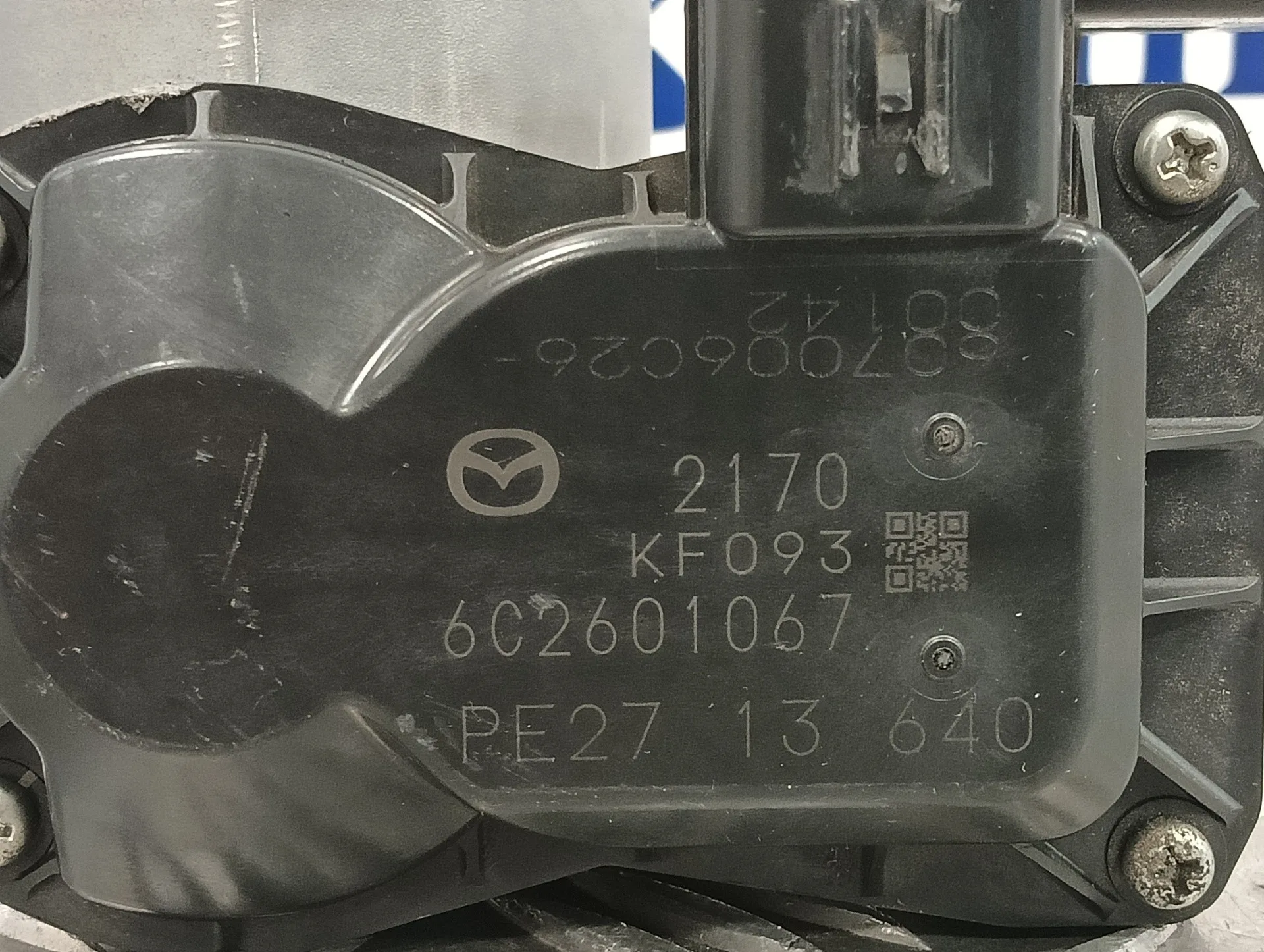 Caja Mariposa para Mazda 3 Berlina (Bp)