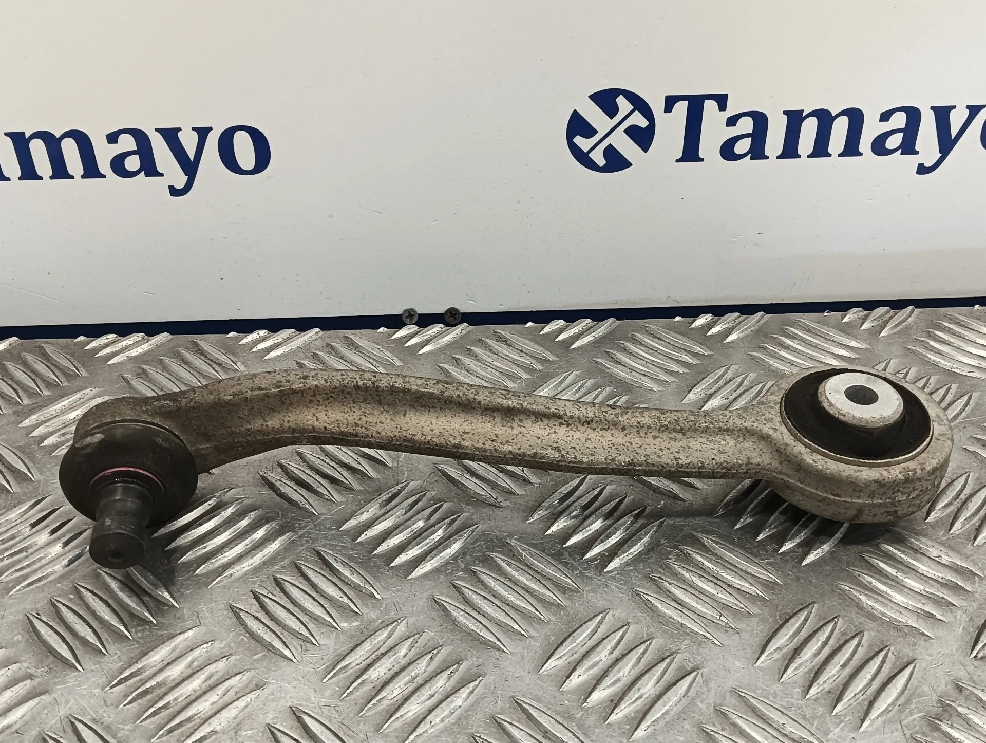Brazo Suspension Superior Delantero Izquierdo para Audi A4 Avant (8K5) (2008)