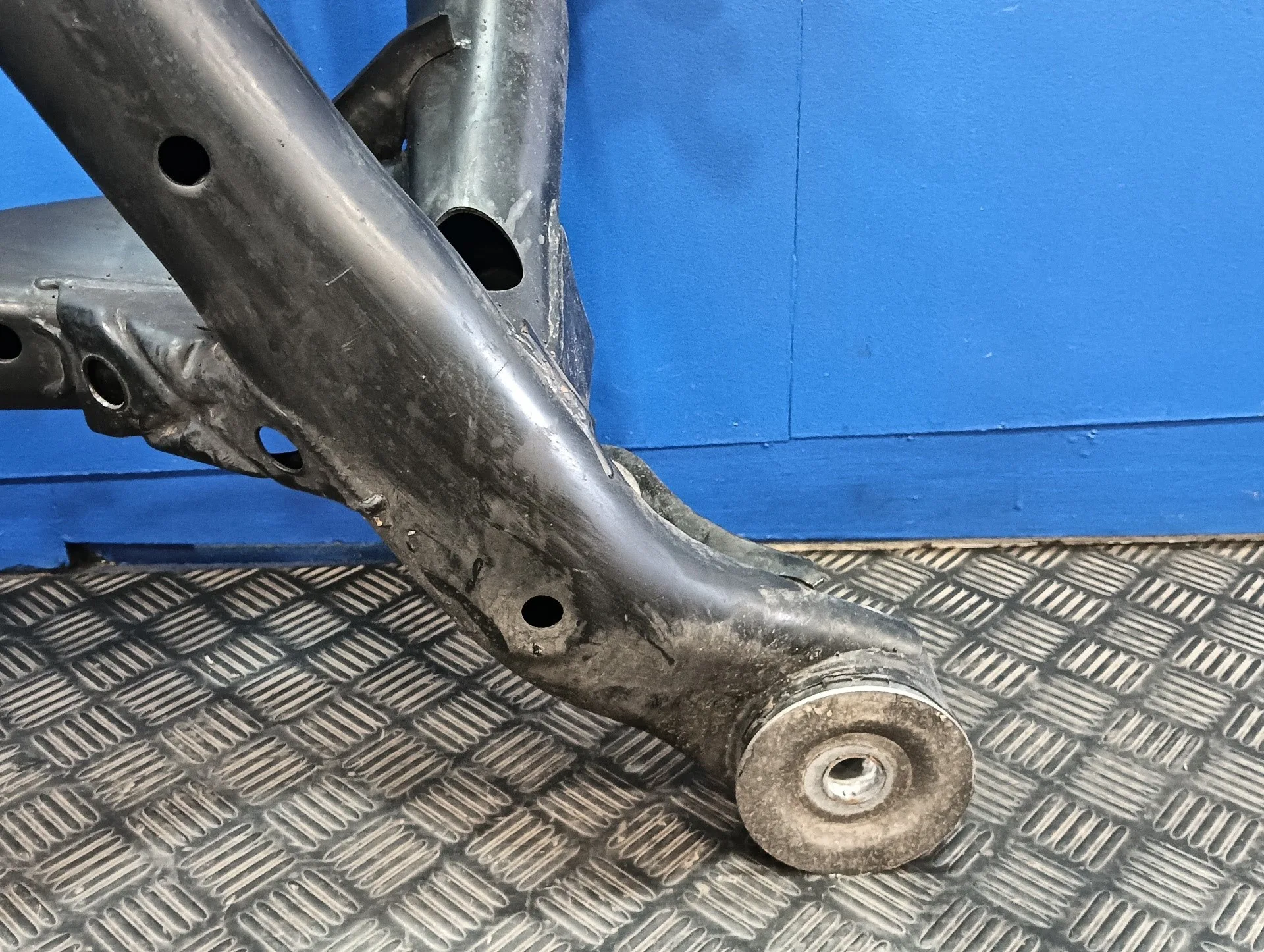 Puente Trasero para Volkswagen Touareg (7L6)