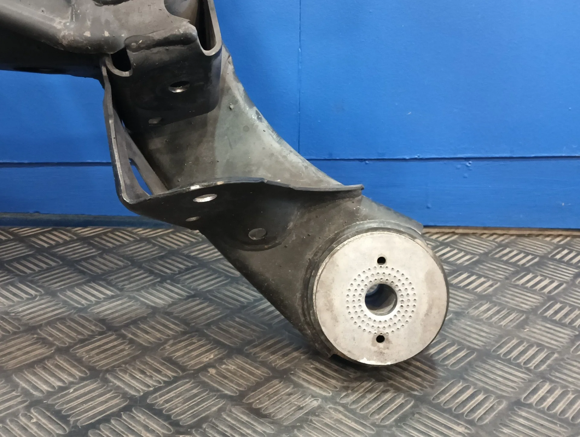 Puente Trasero para Volkswagen Touareg (7L6)