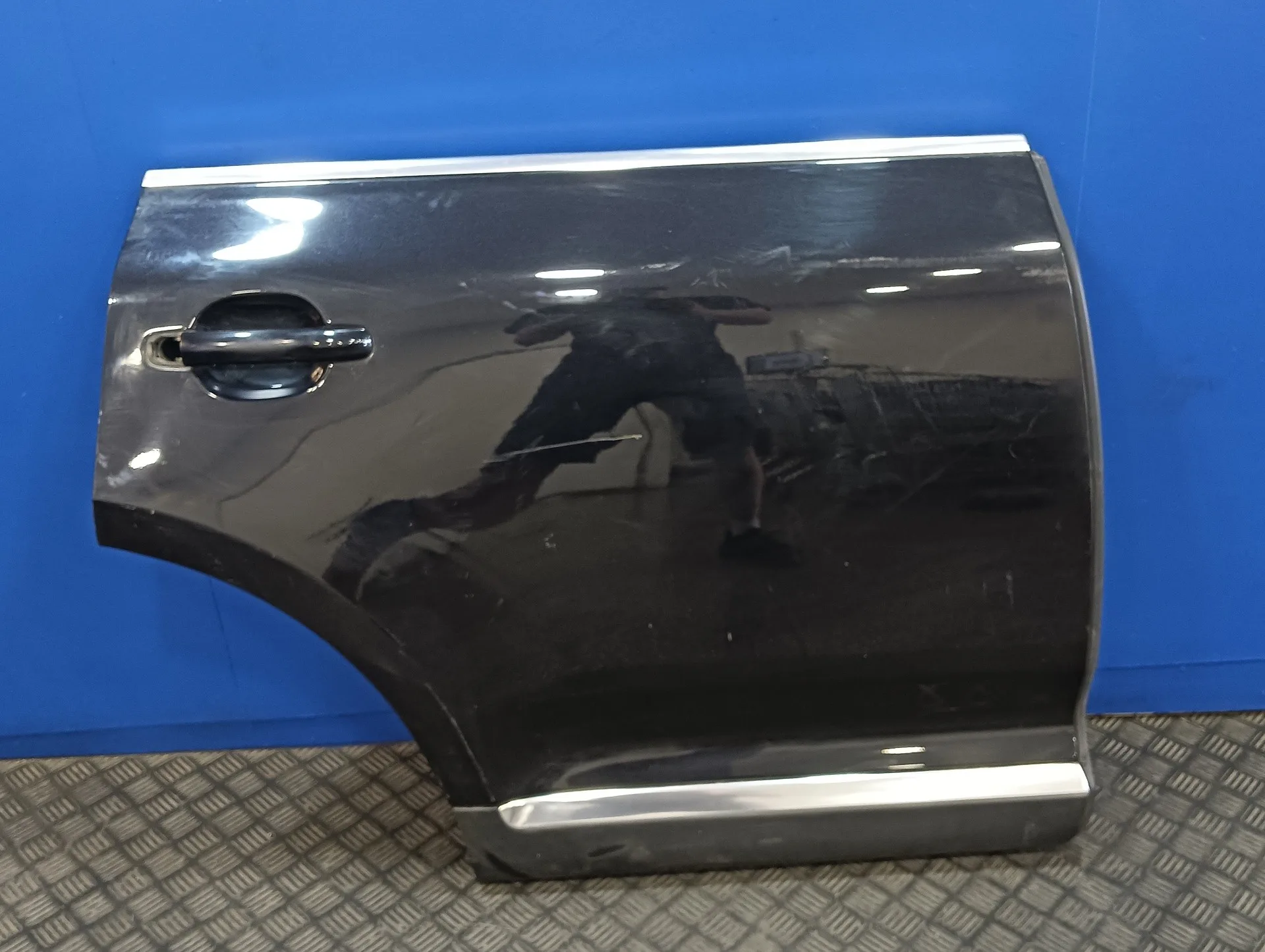 Puerta Trasera Derecha para Volkswagen Touareg (7L6)