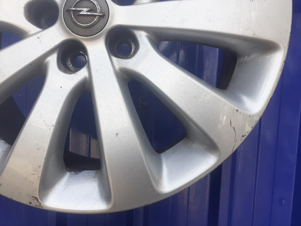 Llanta para Opel Astra J Lim.