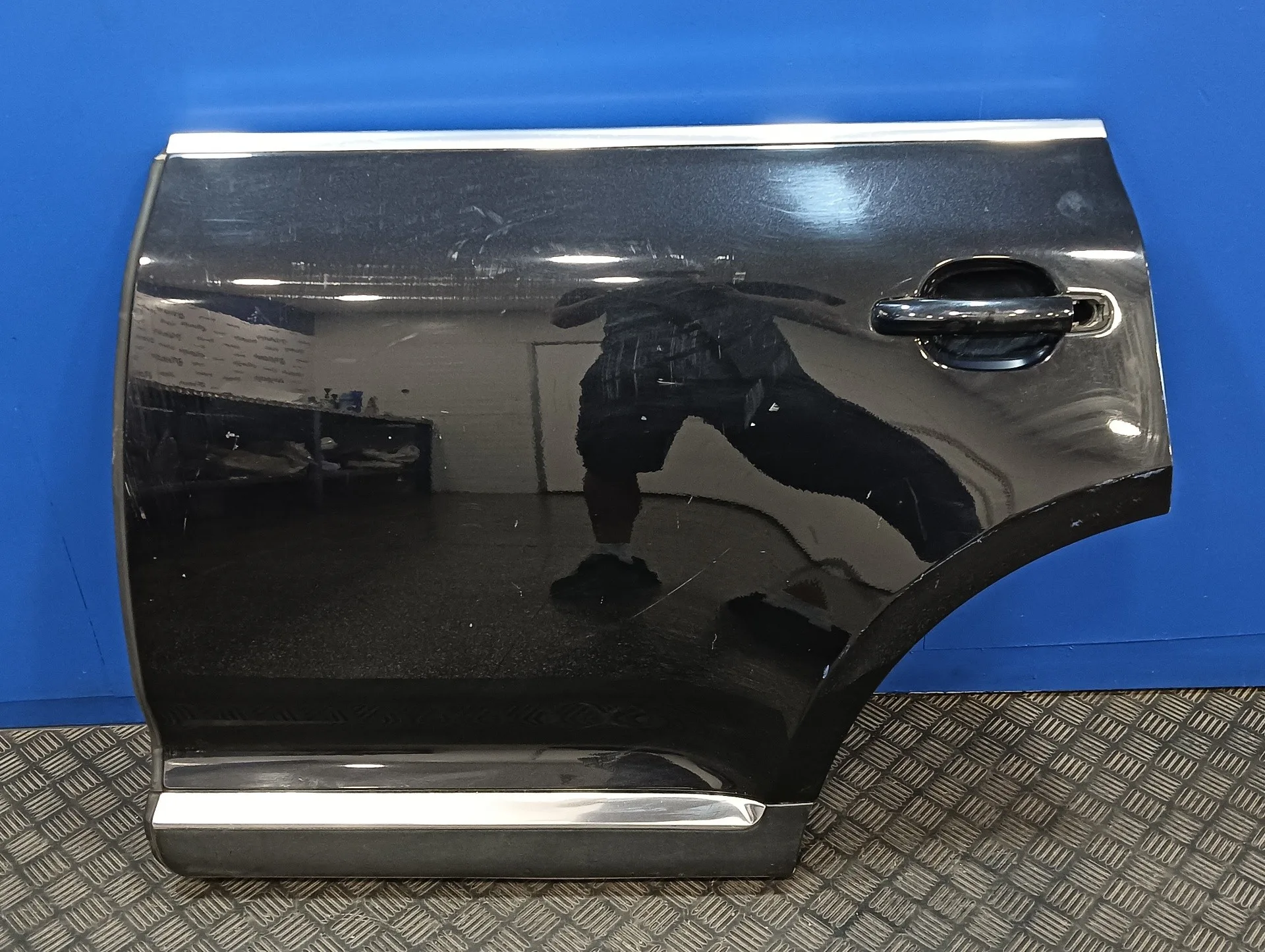 Puerta Trasera Izquierda para Volkswagen Touareg (7L6)