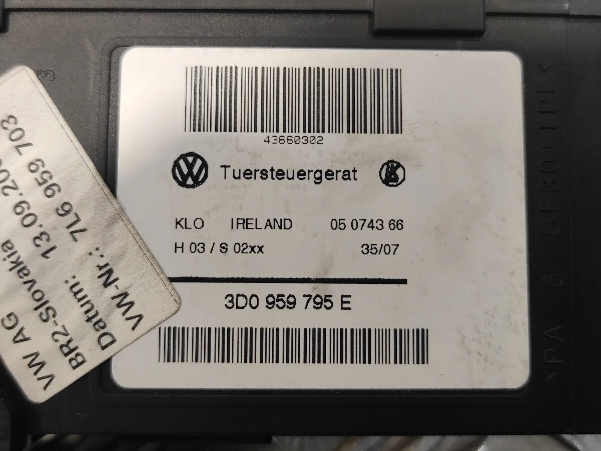 Motor Elevalunas Trasero Izquierdo para Volkswagen Touareg (7L6)