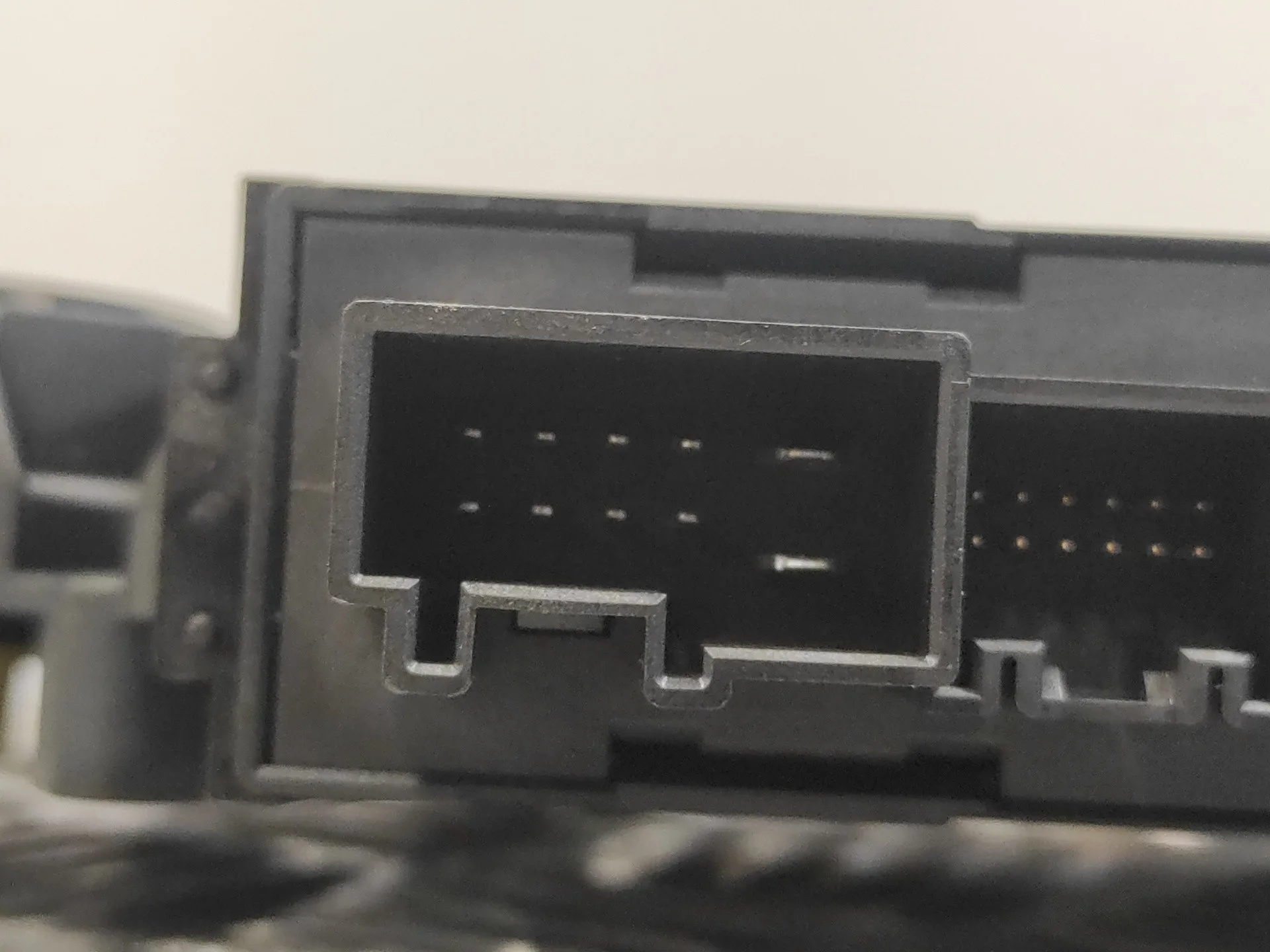 Motor Elevalunas Trasero Derecho para Volkswagen Touareg (7L6)