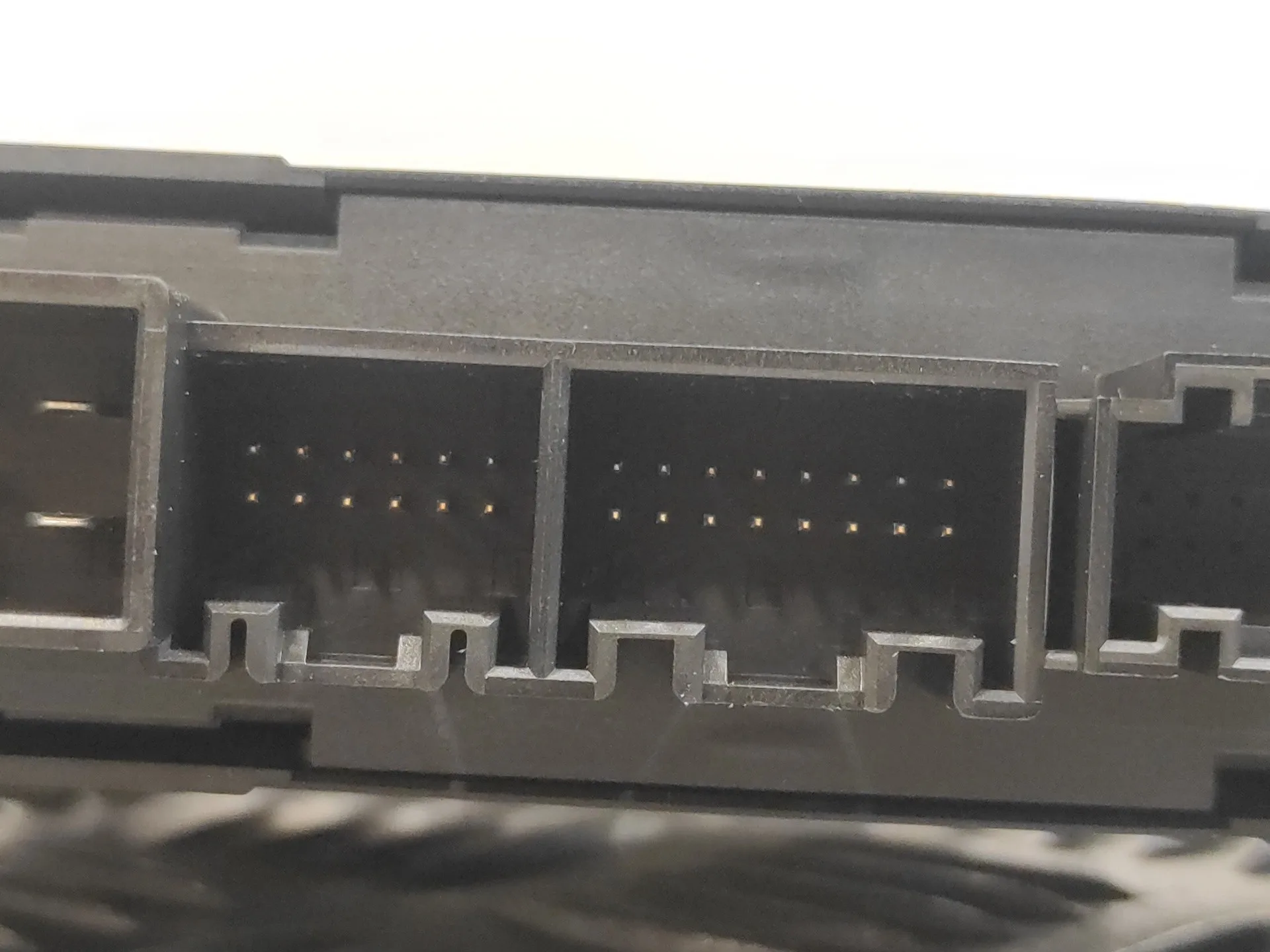 Motor Elevalunas Trasero Derecho para Volkswagen Touareg (7L6)