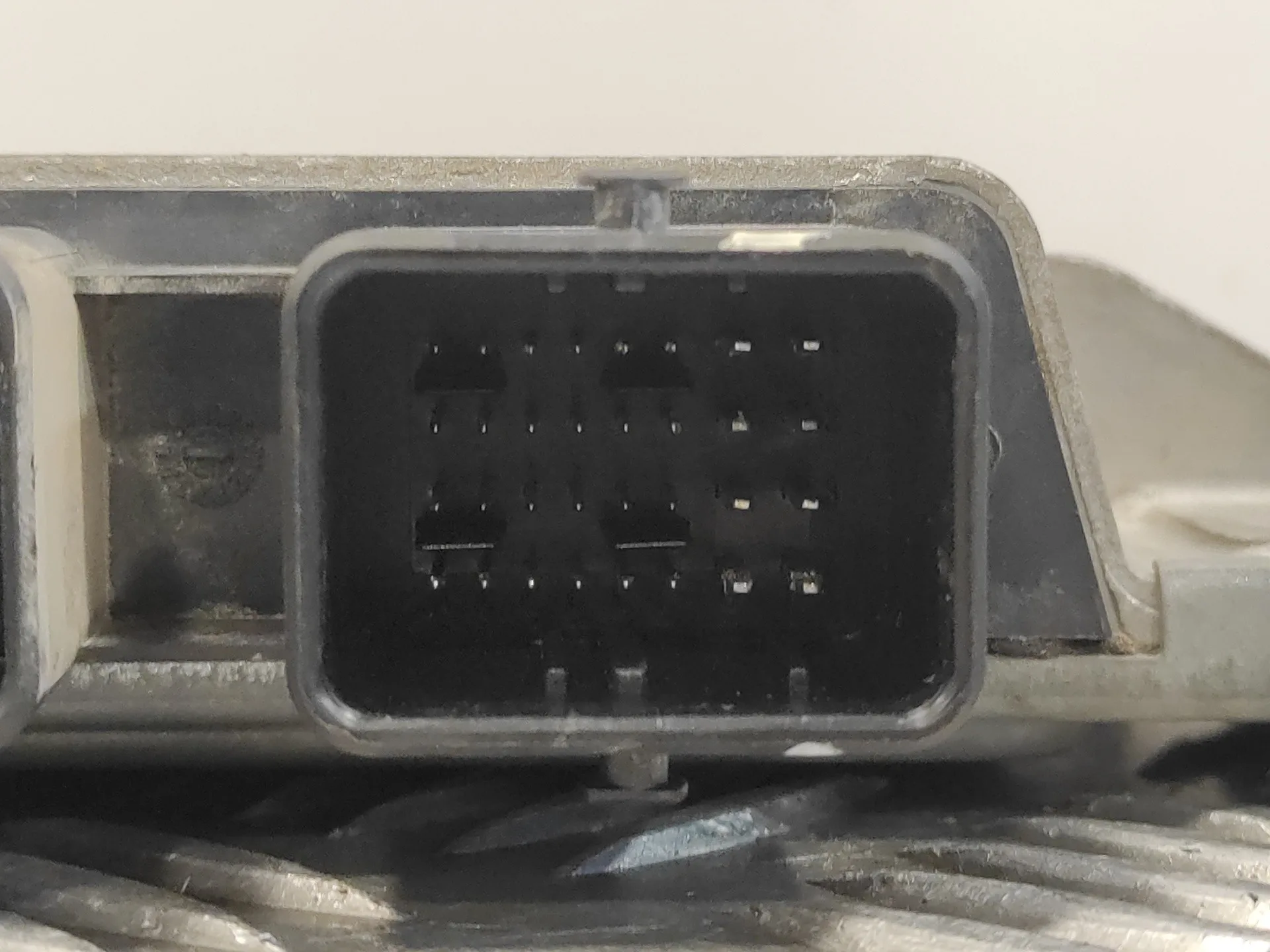 Centralita Motor Uce para Dacia Sandero