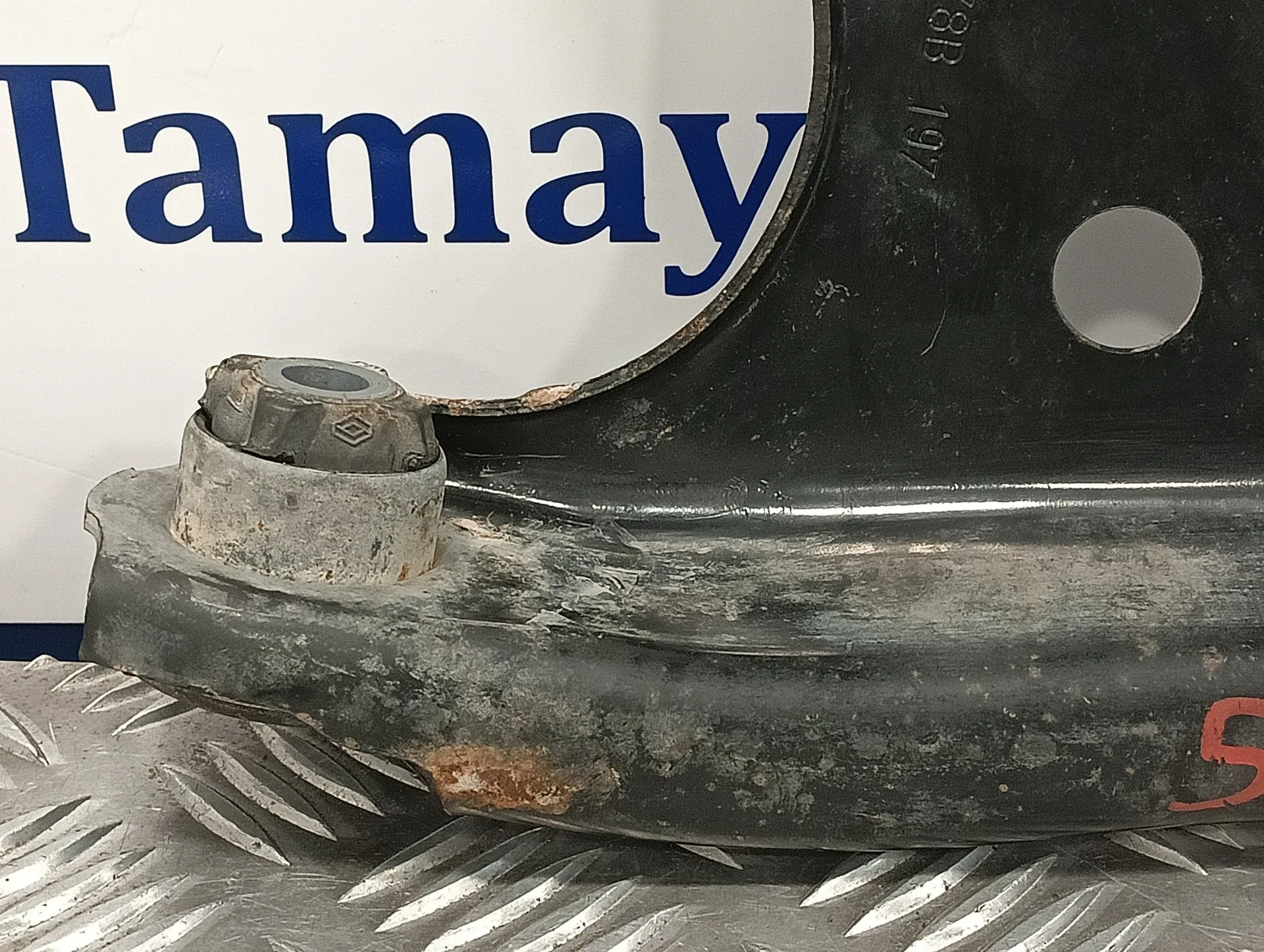 Brazo Suspension Inferior Delantero Izquierdo para Dacia Sandero