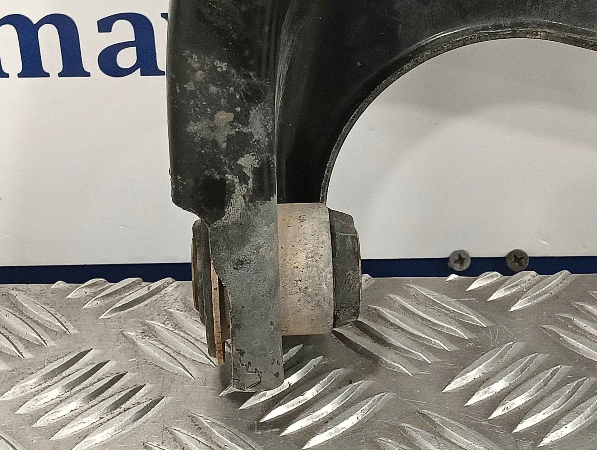 Brazo Suspension Inferior Delantero Derecho para Dacia Sandero