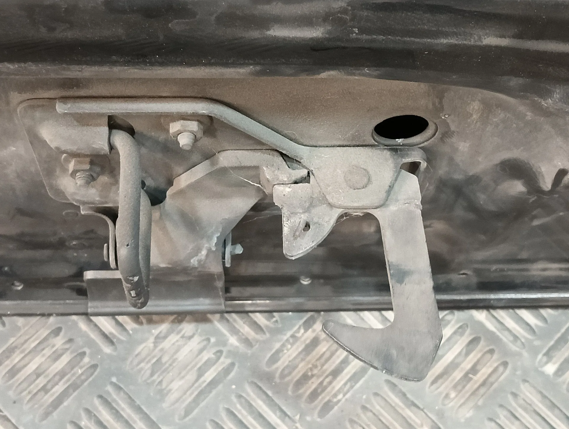 Capot para Volkswagen Touareg (7L6)