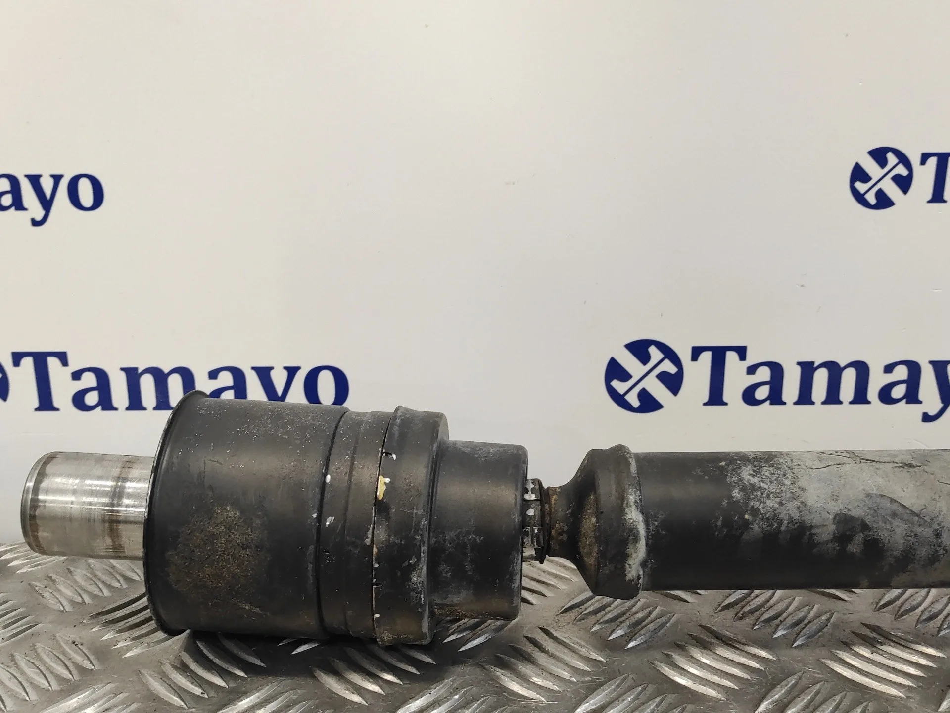 Transmision Central para Mitsubishi Montero (V60/V70)