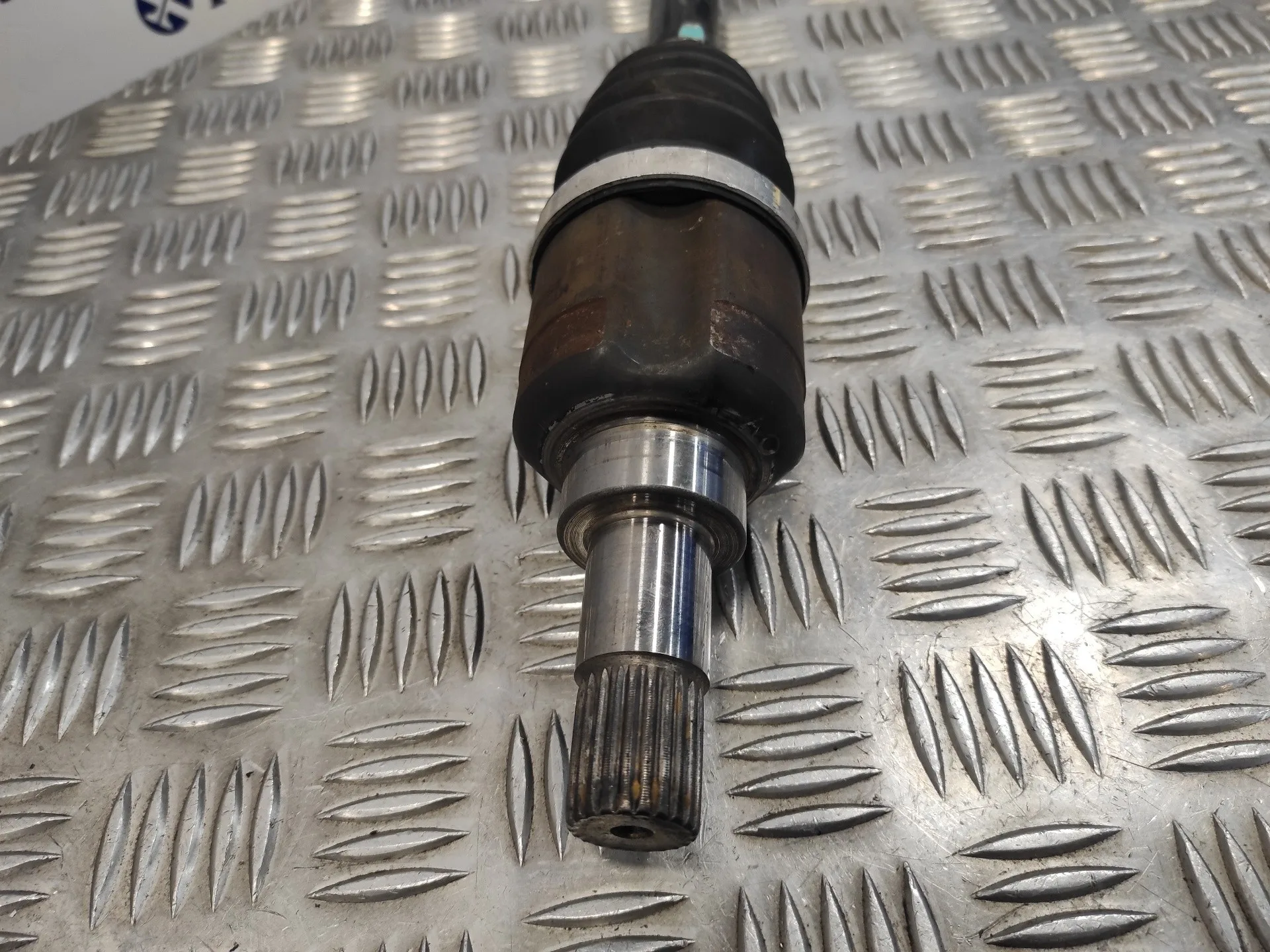 Transmision Delantera Izquierda para Citroën Ds3
