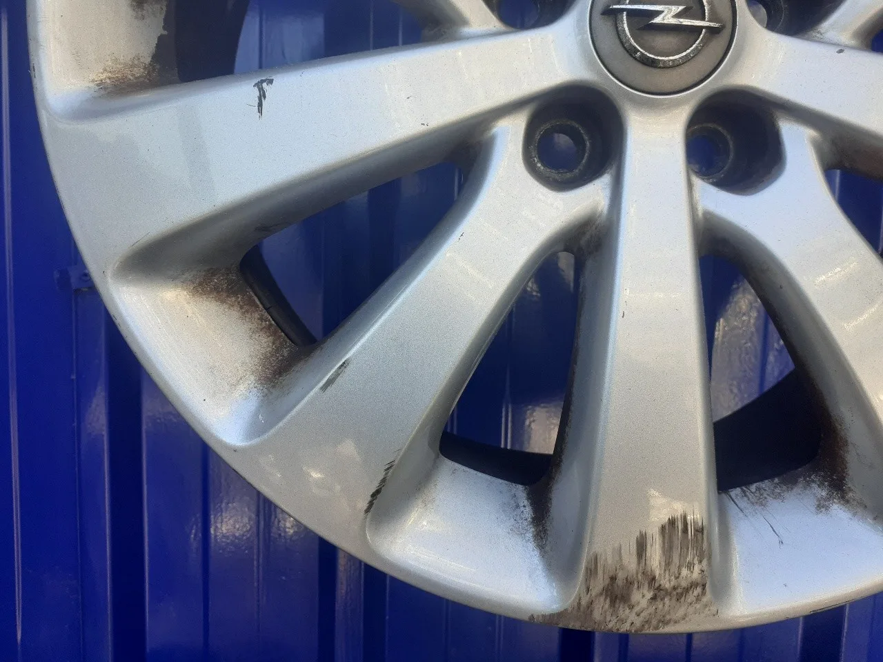 Llanta para Opel Astra J Lim.