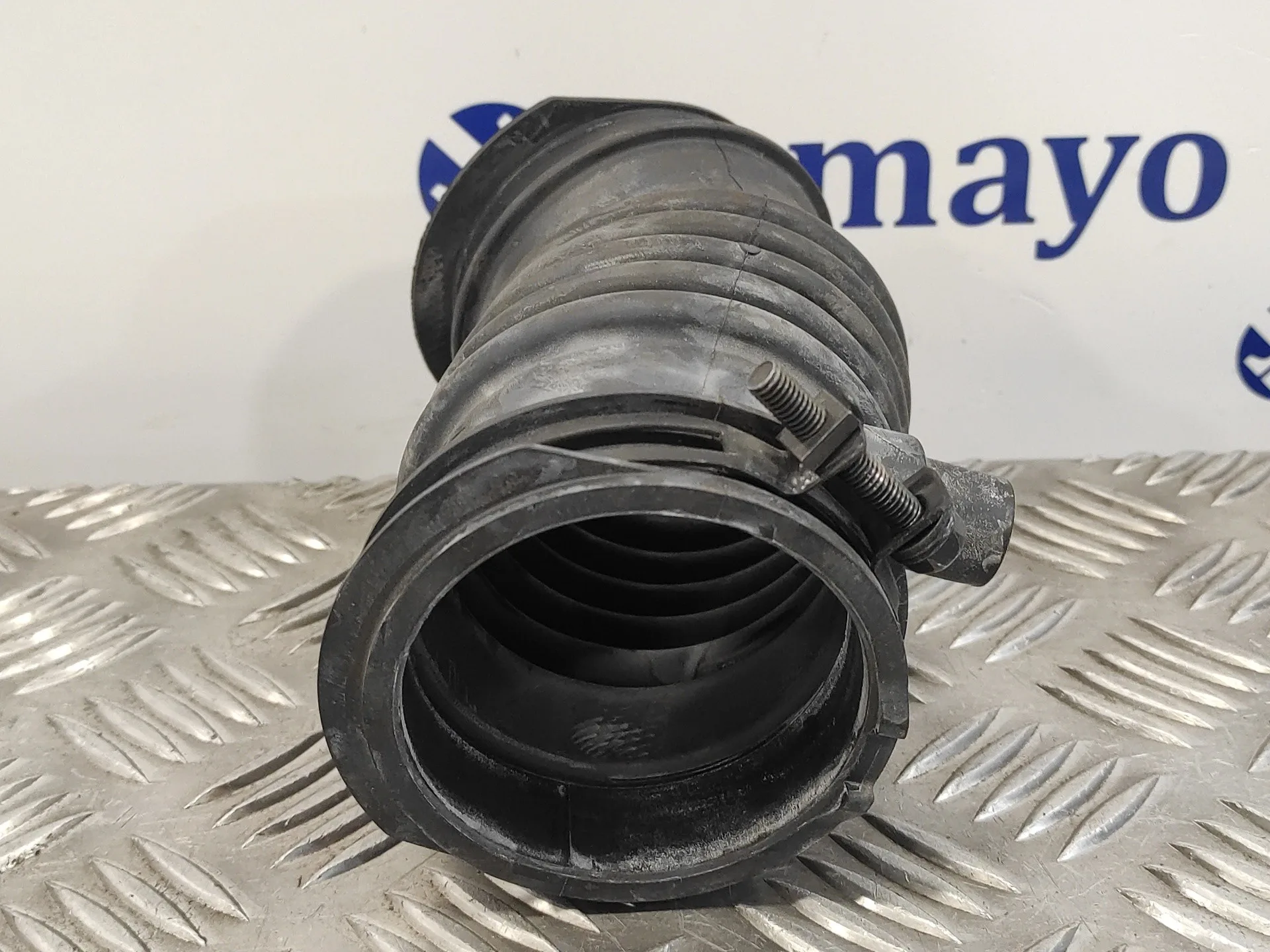 Tubo para Mazda 3 Berlina (Bp)